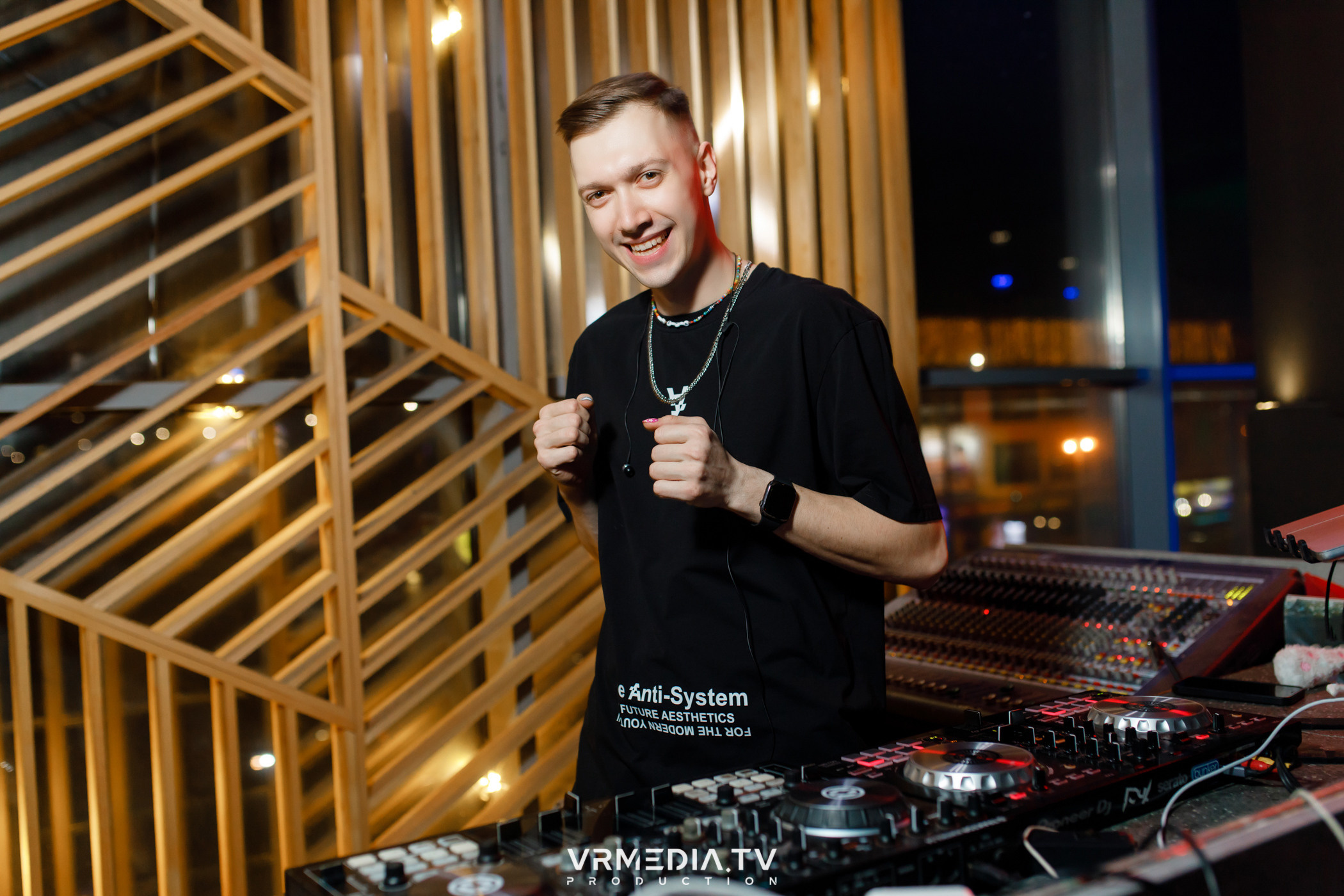 Выходные в баре «DOSKI»