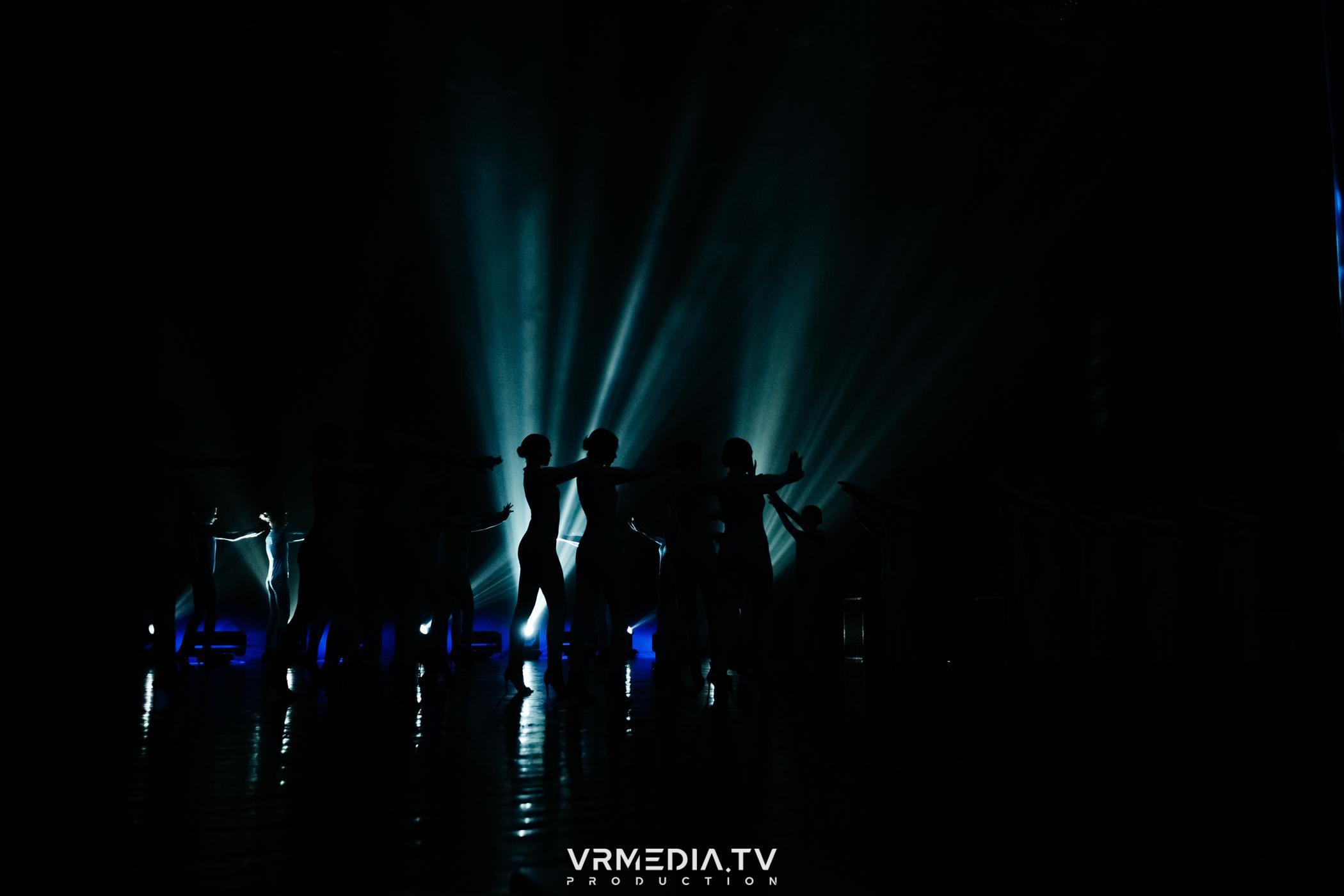 Пока все в доме