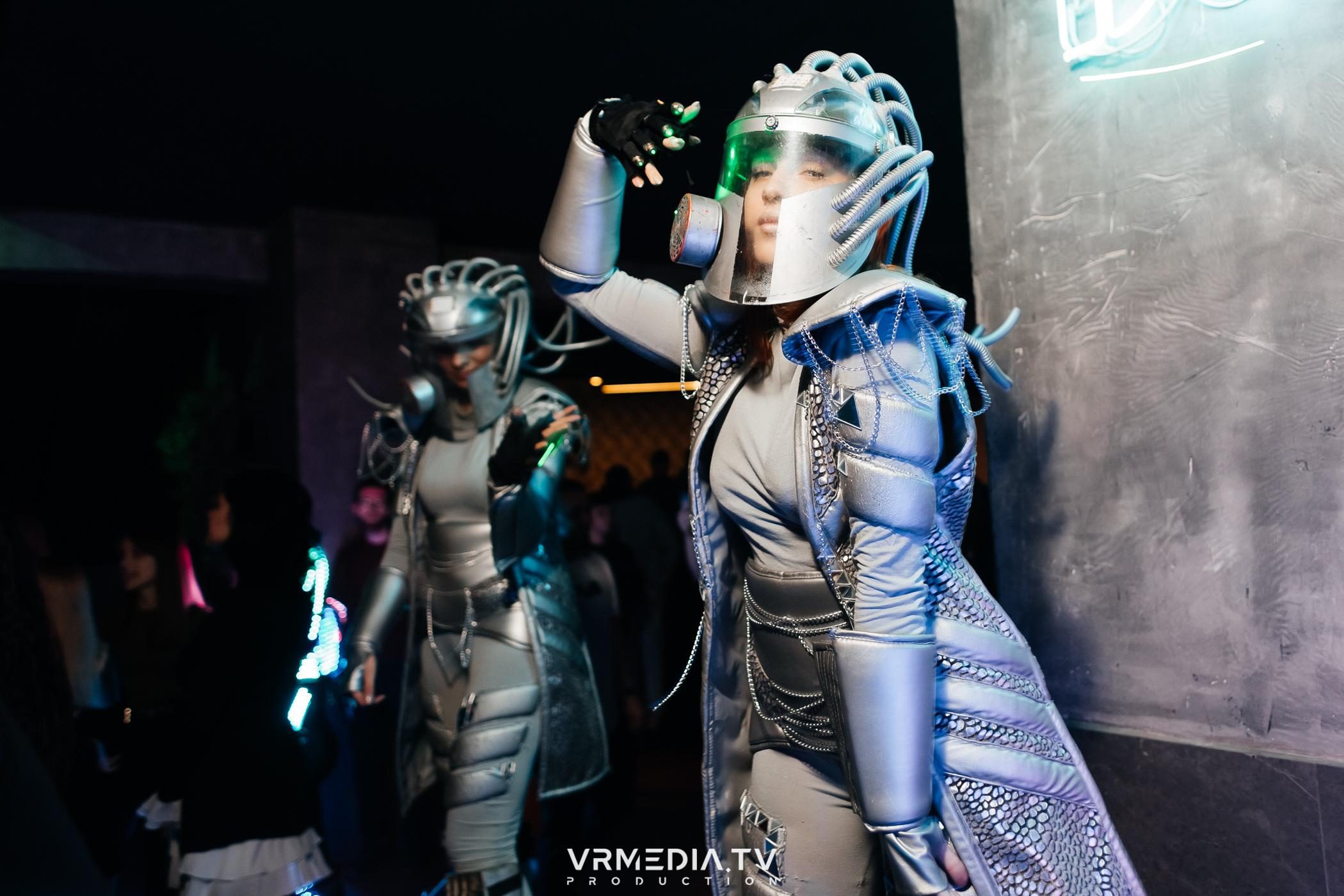 Выходные в баре «DOSKI»