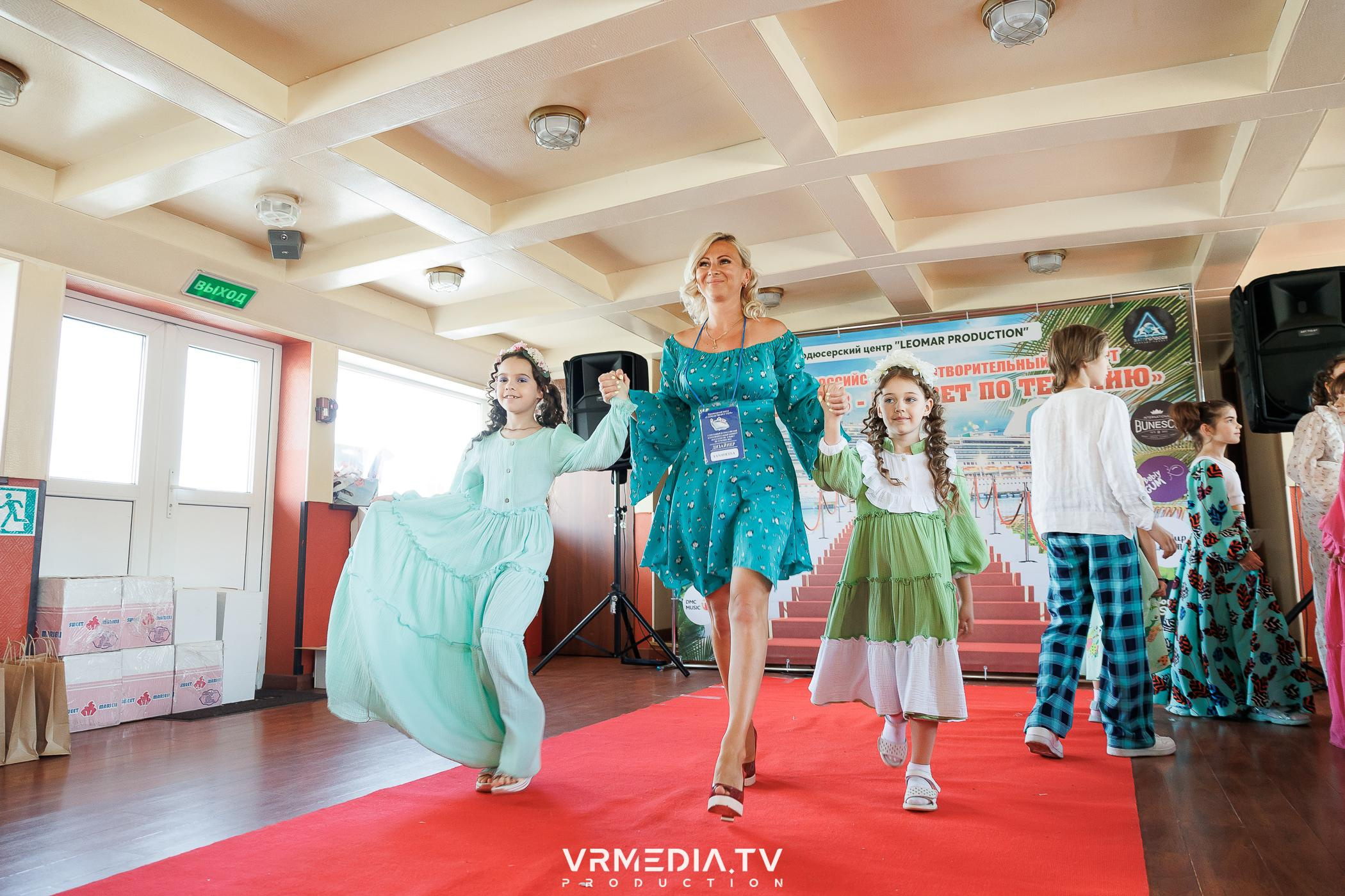 LEOMAR PRODUCTION: 8 БЛАГОТВОРИТЕЛЬНЫЙ КОНЦЕРТ «БАТЛ ГОЛОСОВ-ПЛЫВЕТ П