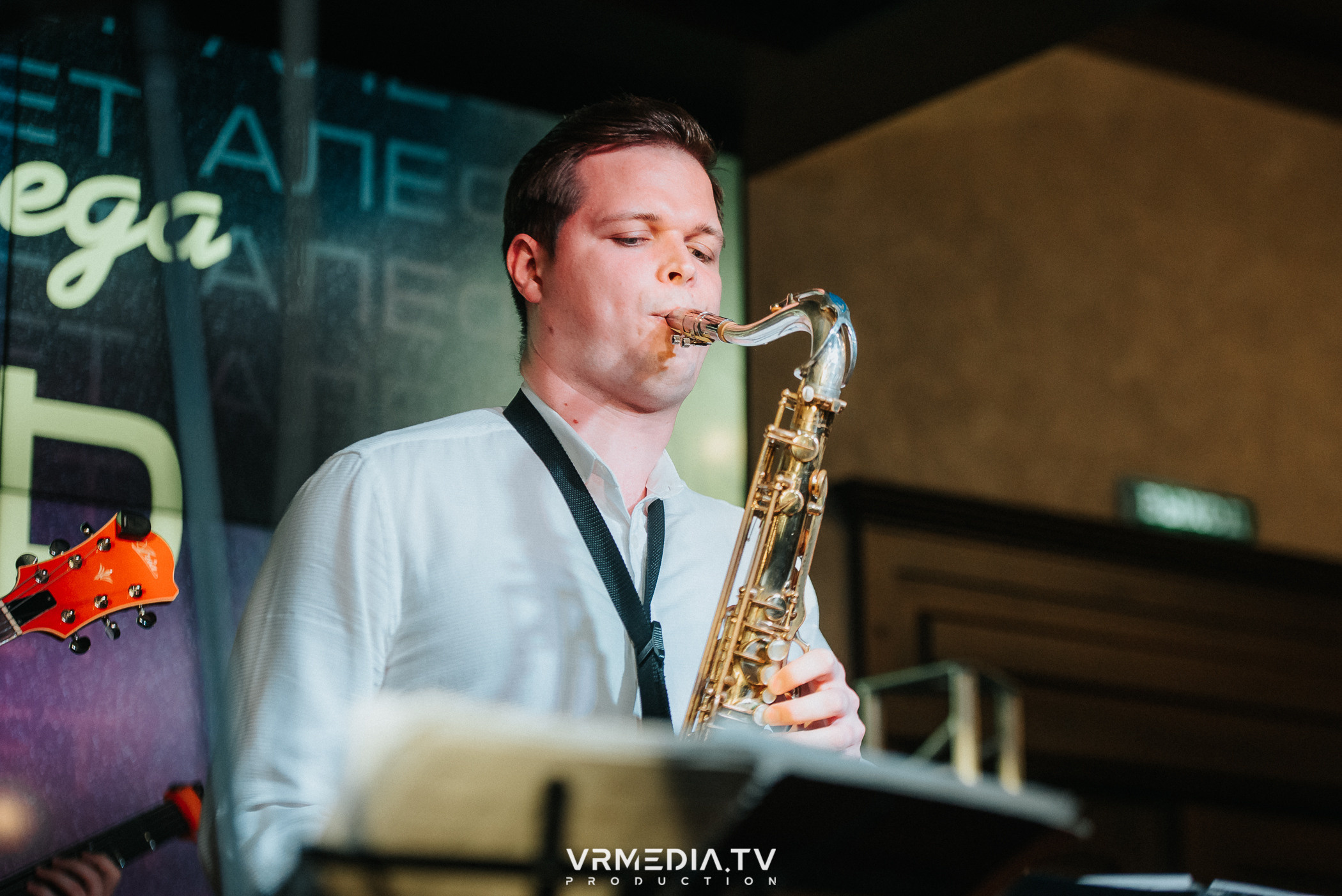 Джазовая среда: Алеф Октет