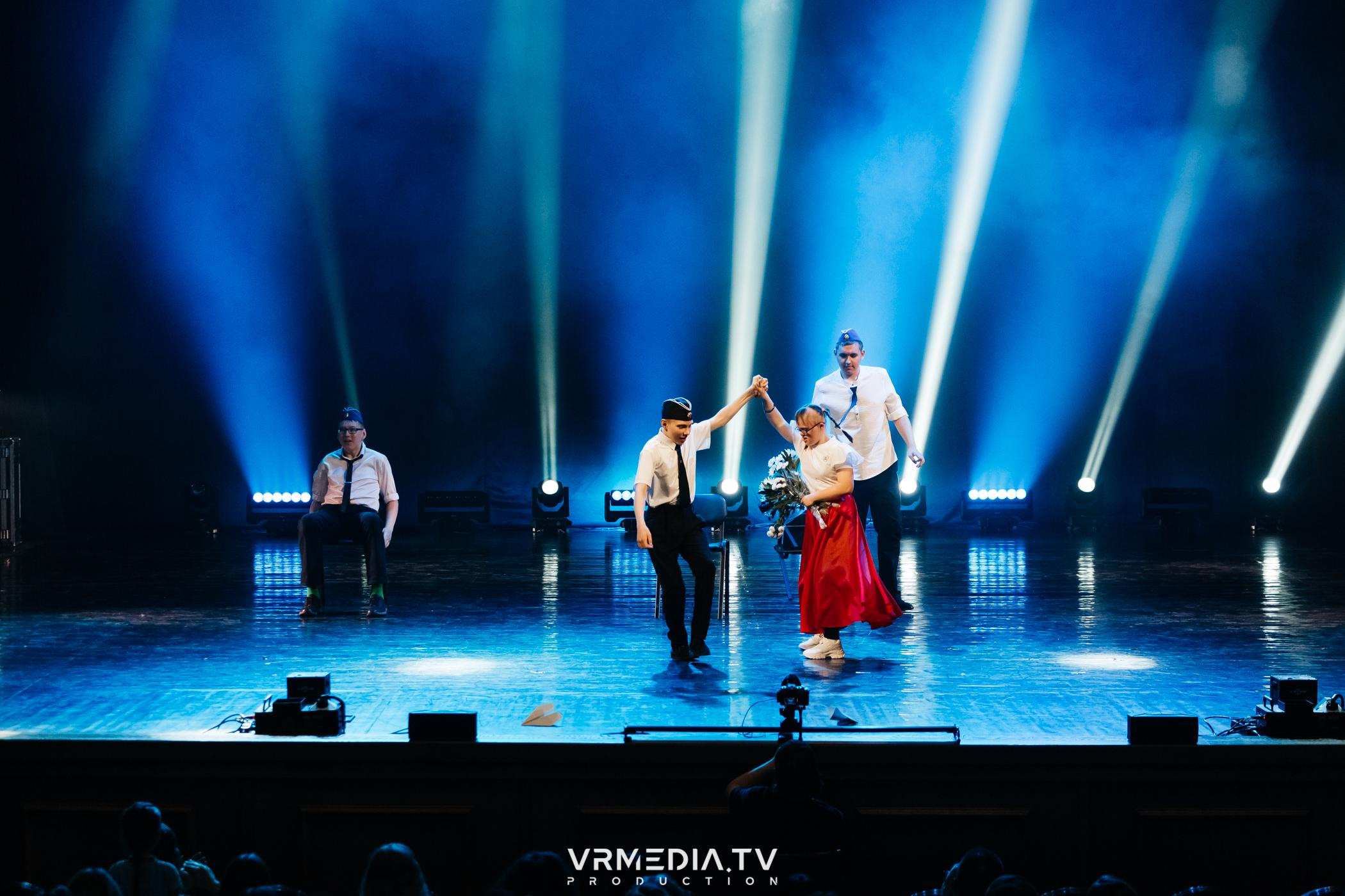 Пока все в доме