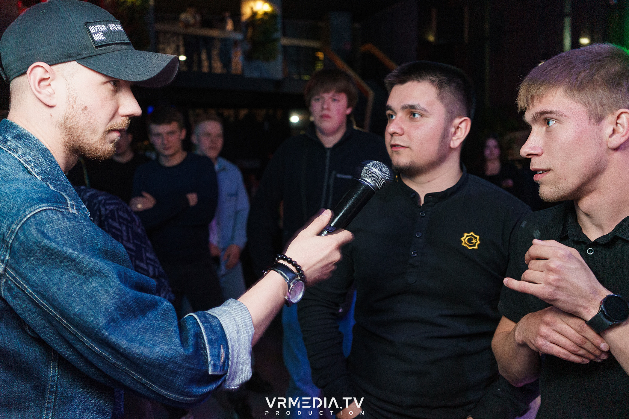 Выходные в баре «DOSKI»