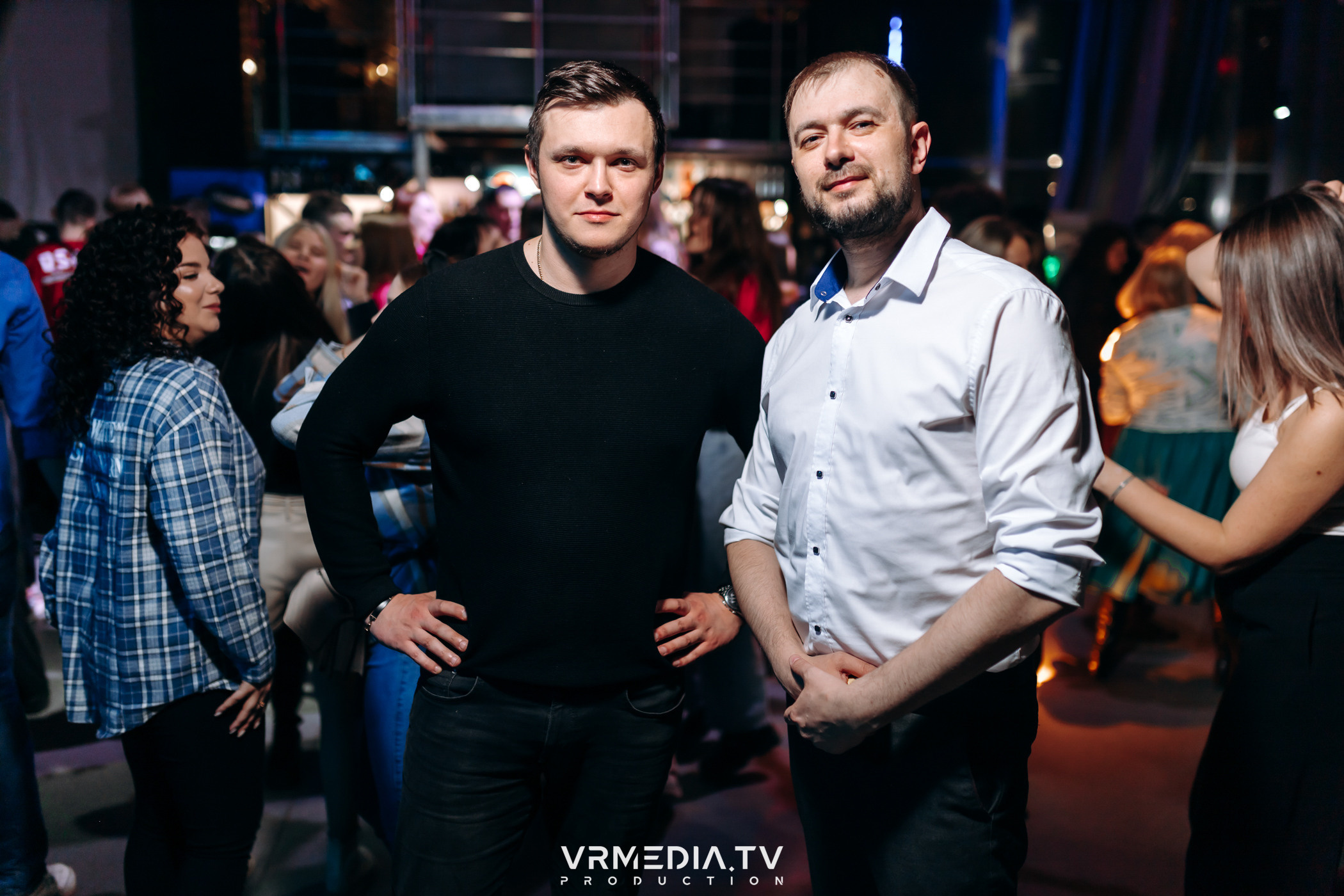 Выходные в баре «DOSKI»