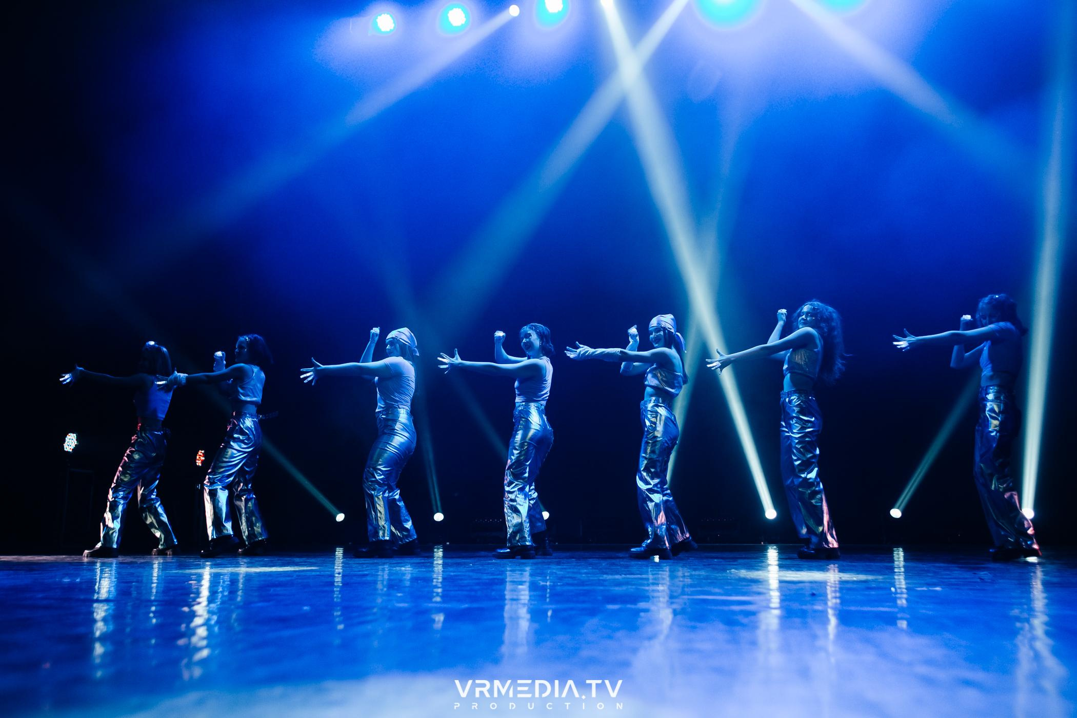 Пока все в доме