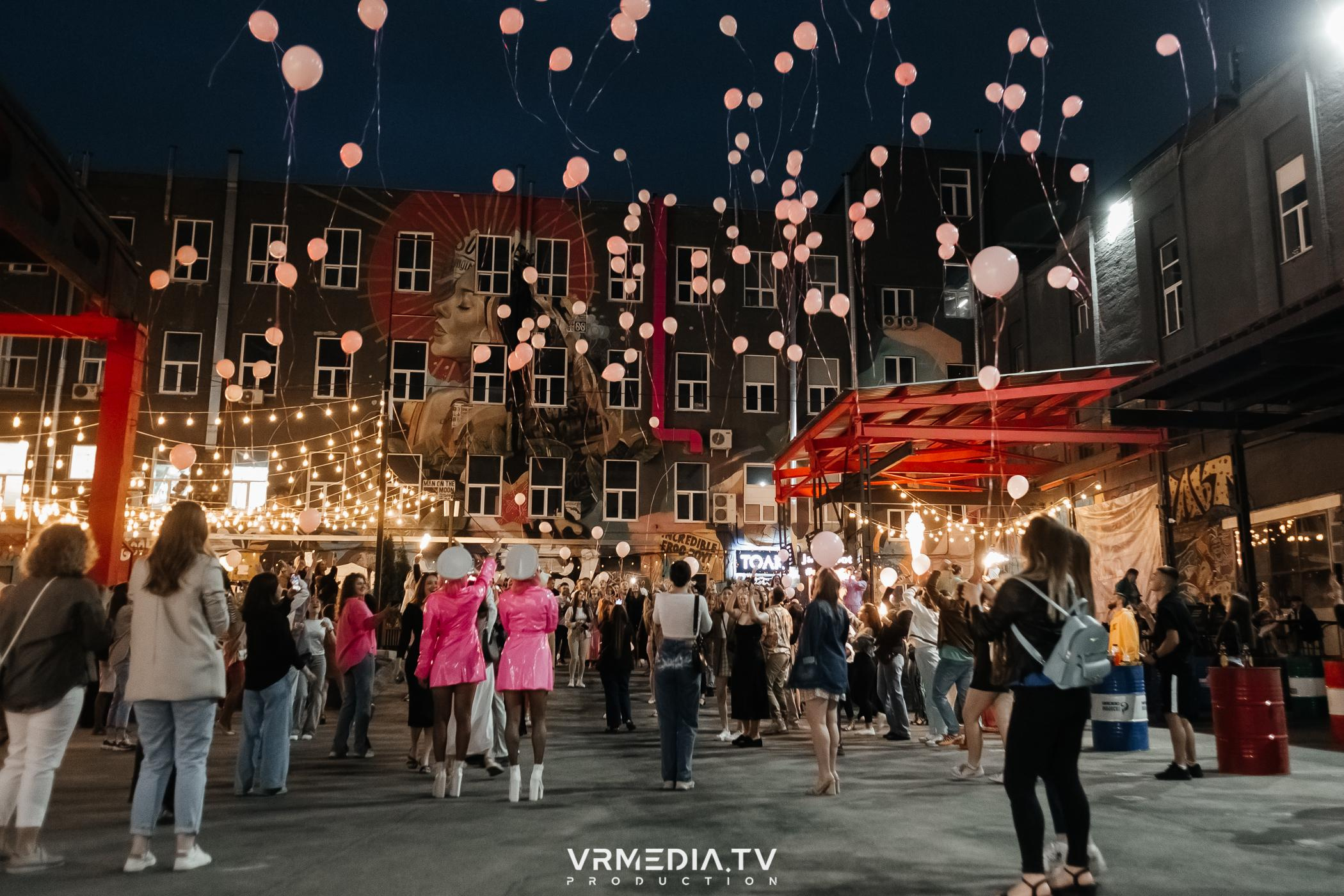 Открытие летнего сезона 2023 в культурном пространстве «Редакция»