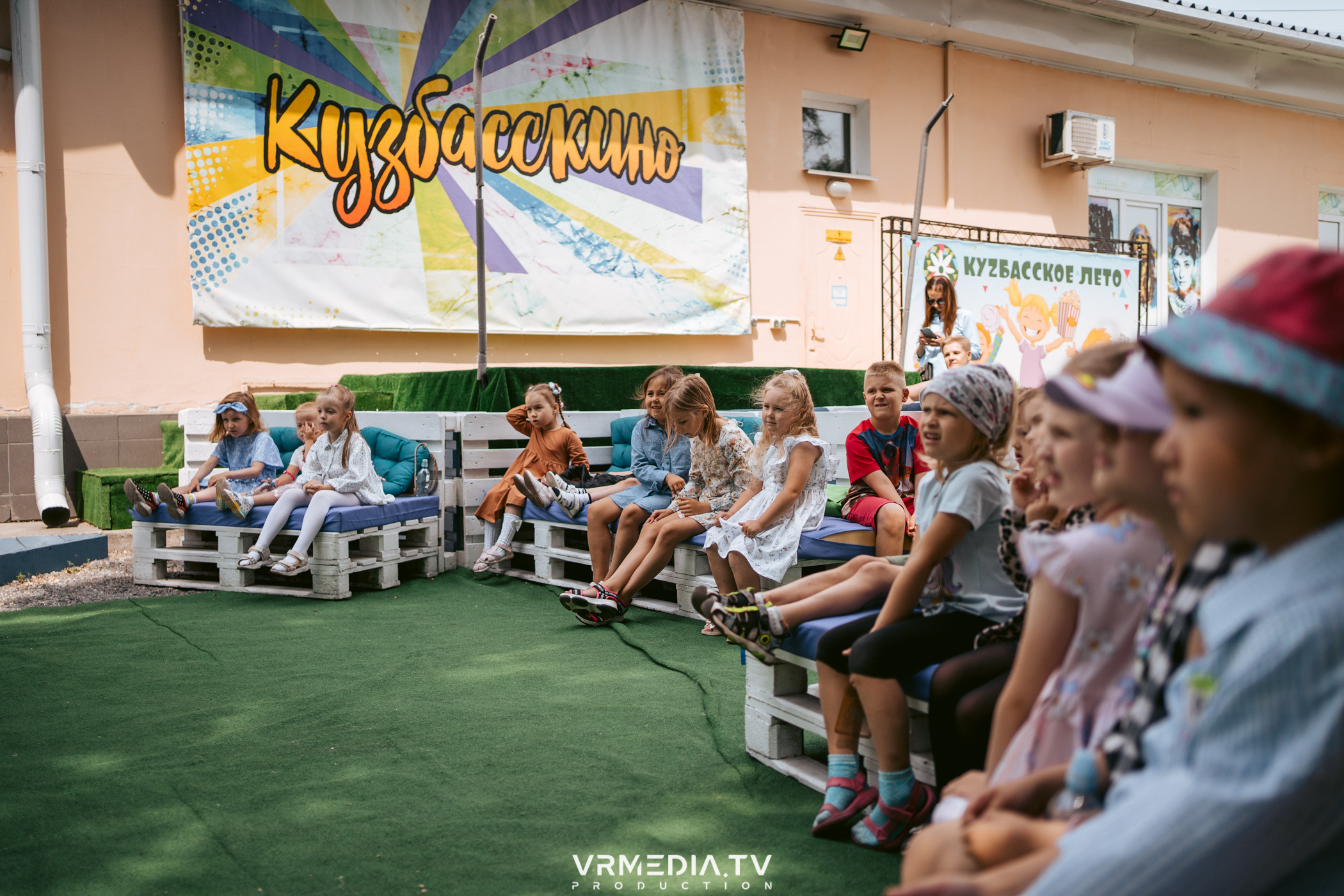 Спектакль «Монстры на каникулах» от студии чудес «Алиса»