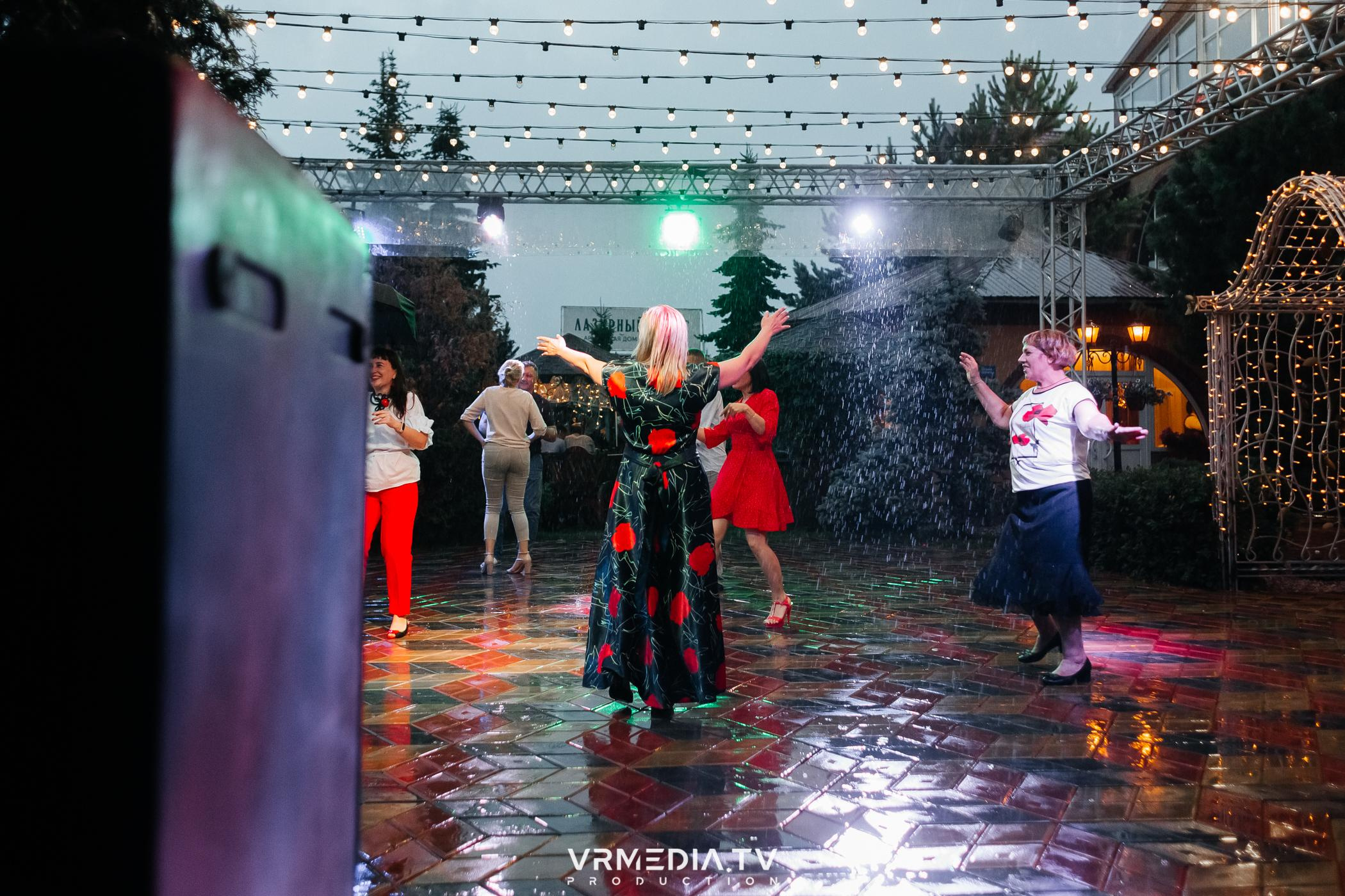 Выходные в ресторане «Лазурный берег»