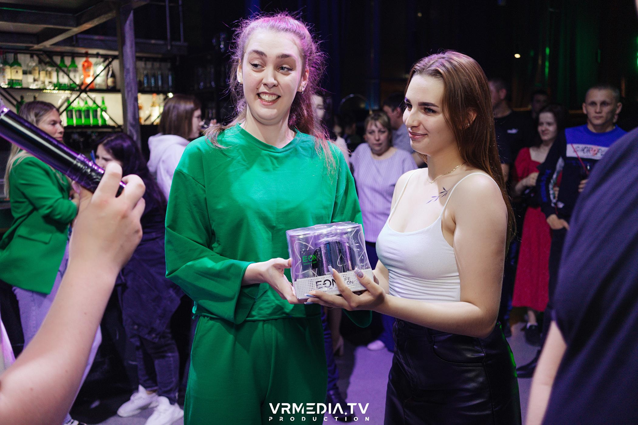 Выходные в баре «DOSKI»