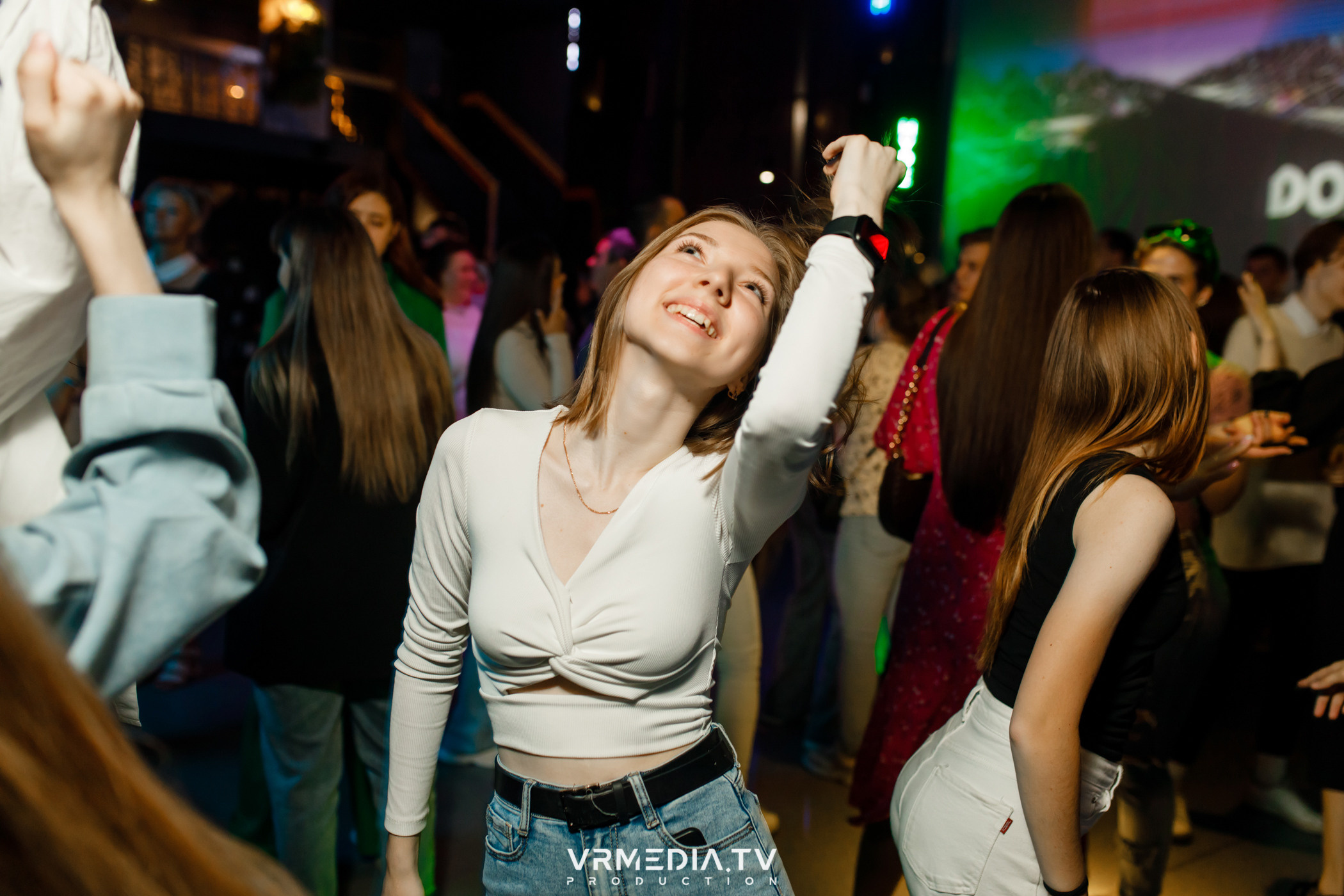 Выходные в баре «DOSKI»