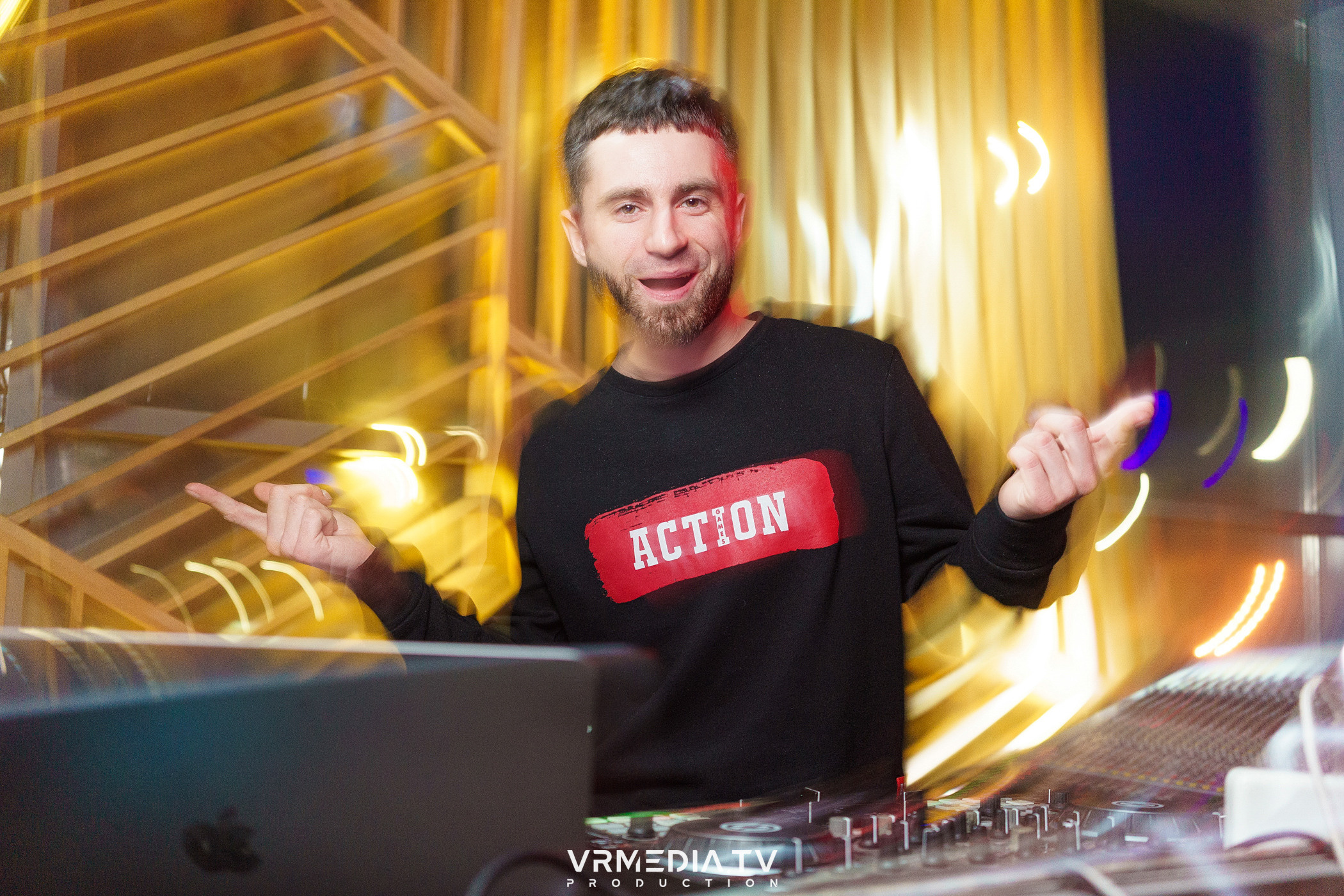 Выходные в баре «DOSKI»