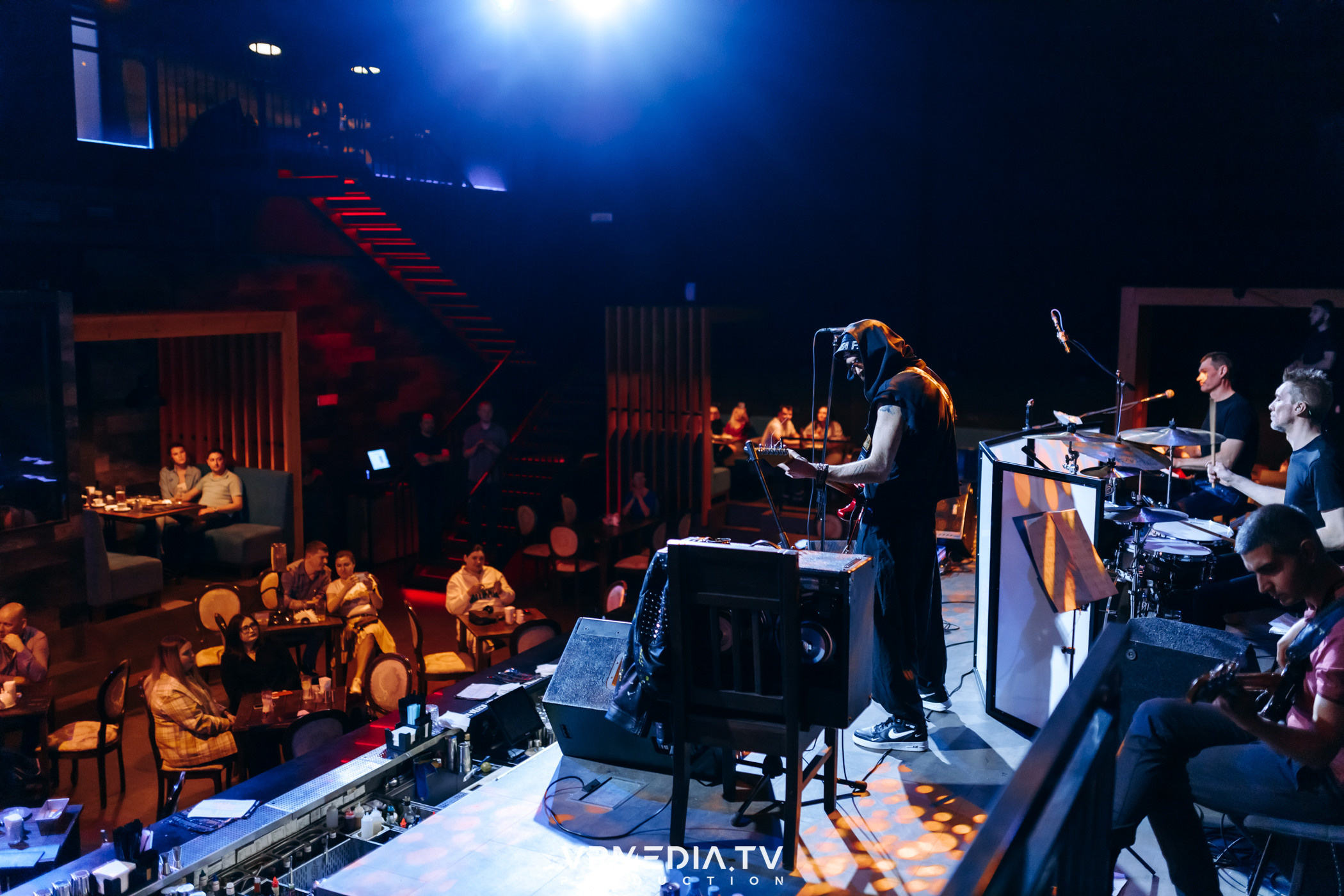 Джазовая среда: Игорь Тальков мл. и группа «МирИмиР»