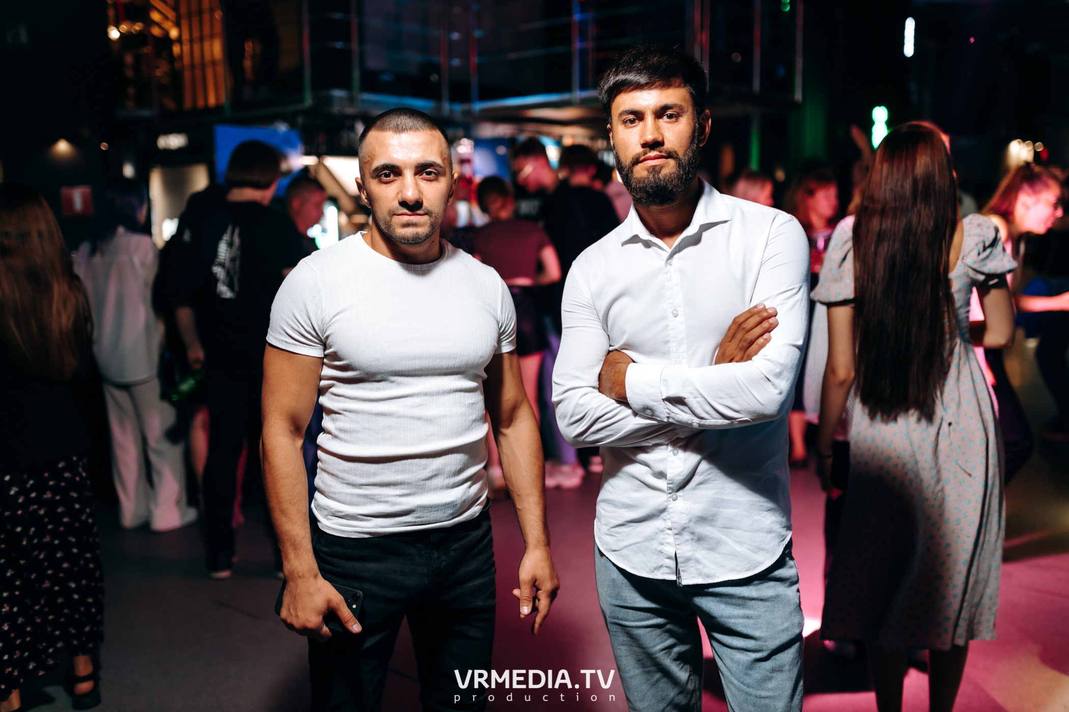 Выходные в баре «DOSKI»