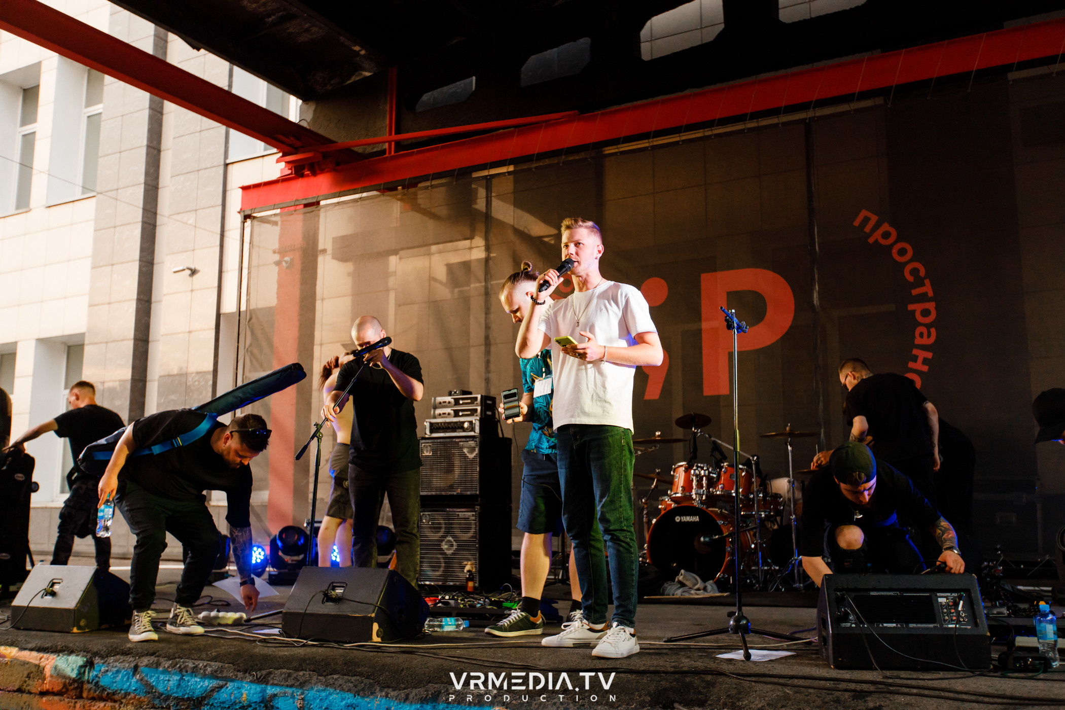 XVIII открытый городской рок-фестиваль «Над землёй» в культурном прост