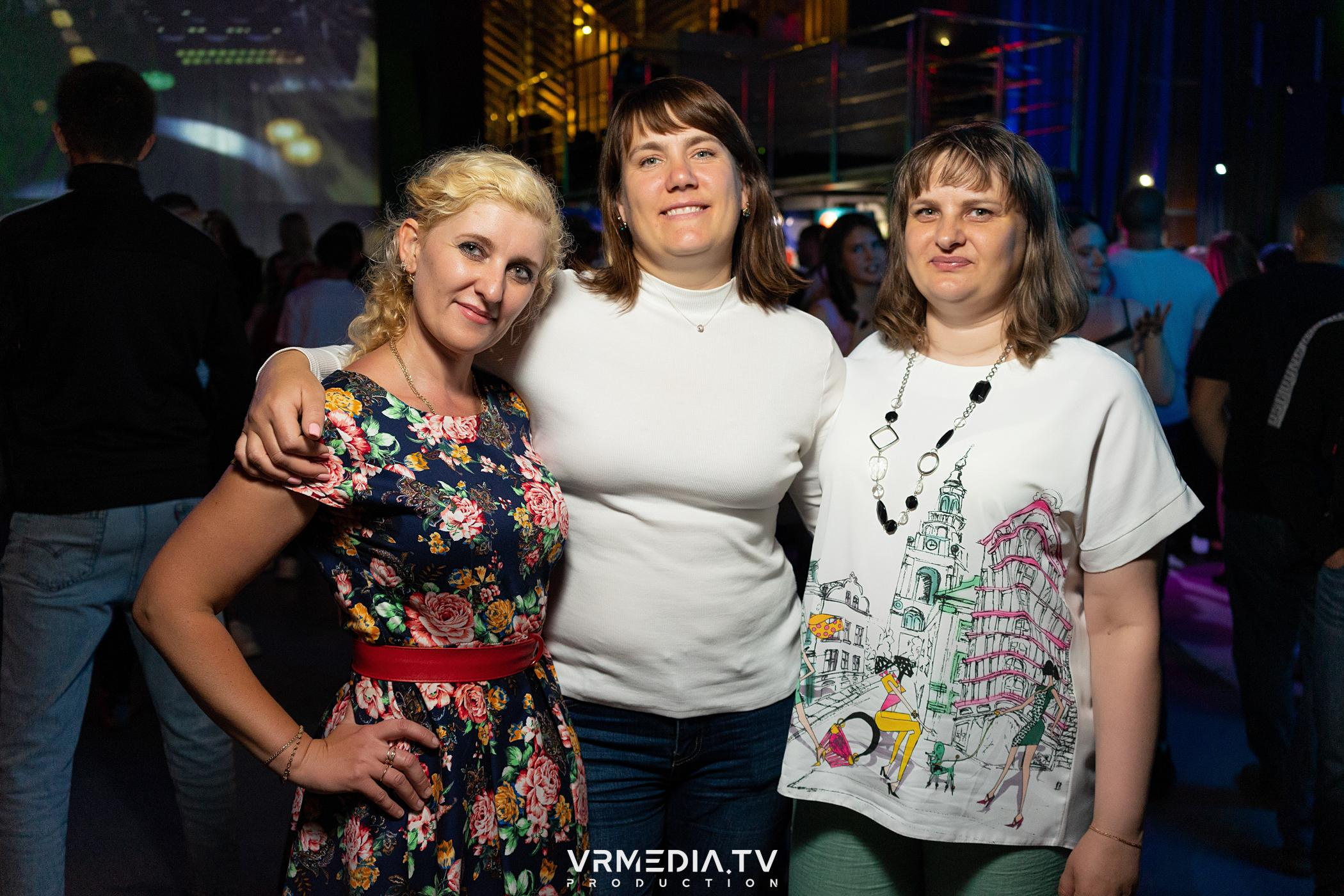 Выходные в баре «DOSKI»