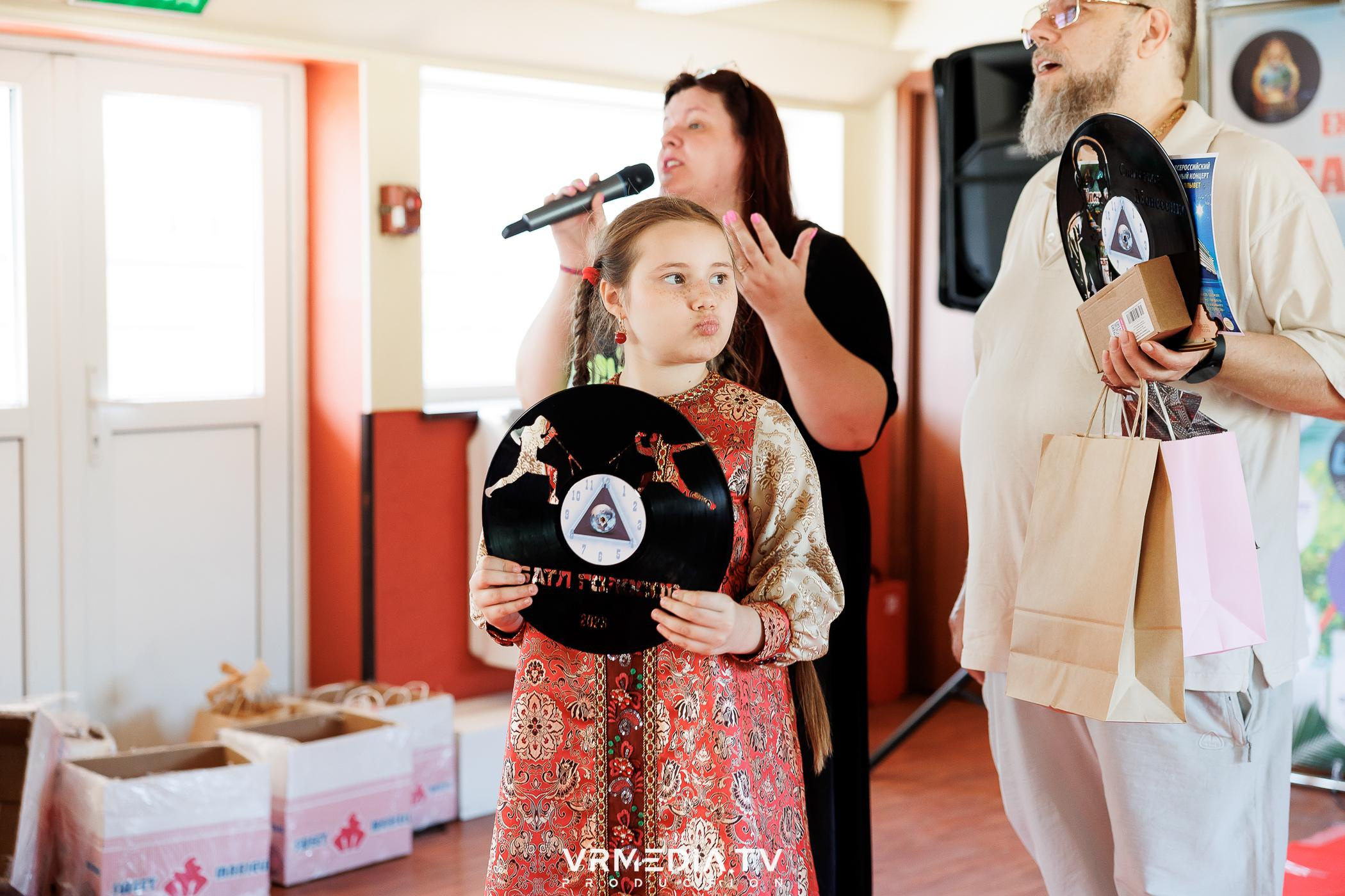 LEOMAR PRODUCTION: 8 БЛАГОТВОРИТЕЛЬНЫЙ КОНЦЕРТ «БАТЛ ГОЛОСОВ-ПЛЫВЕТ П