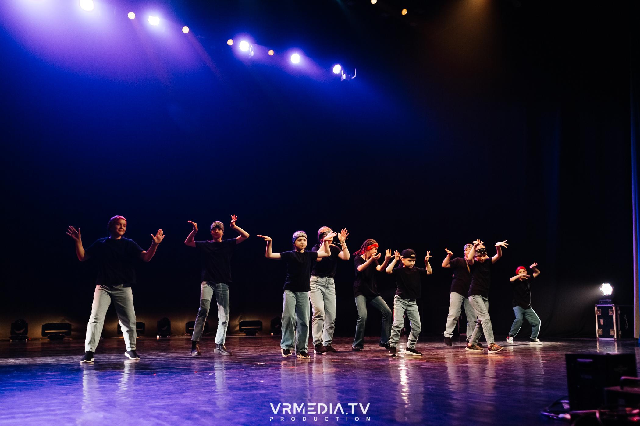 Пока все в доме