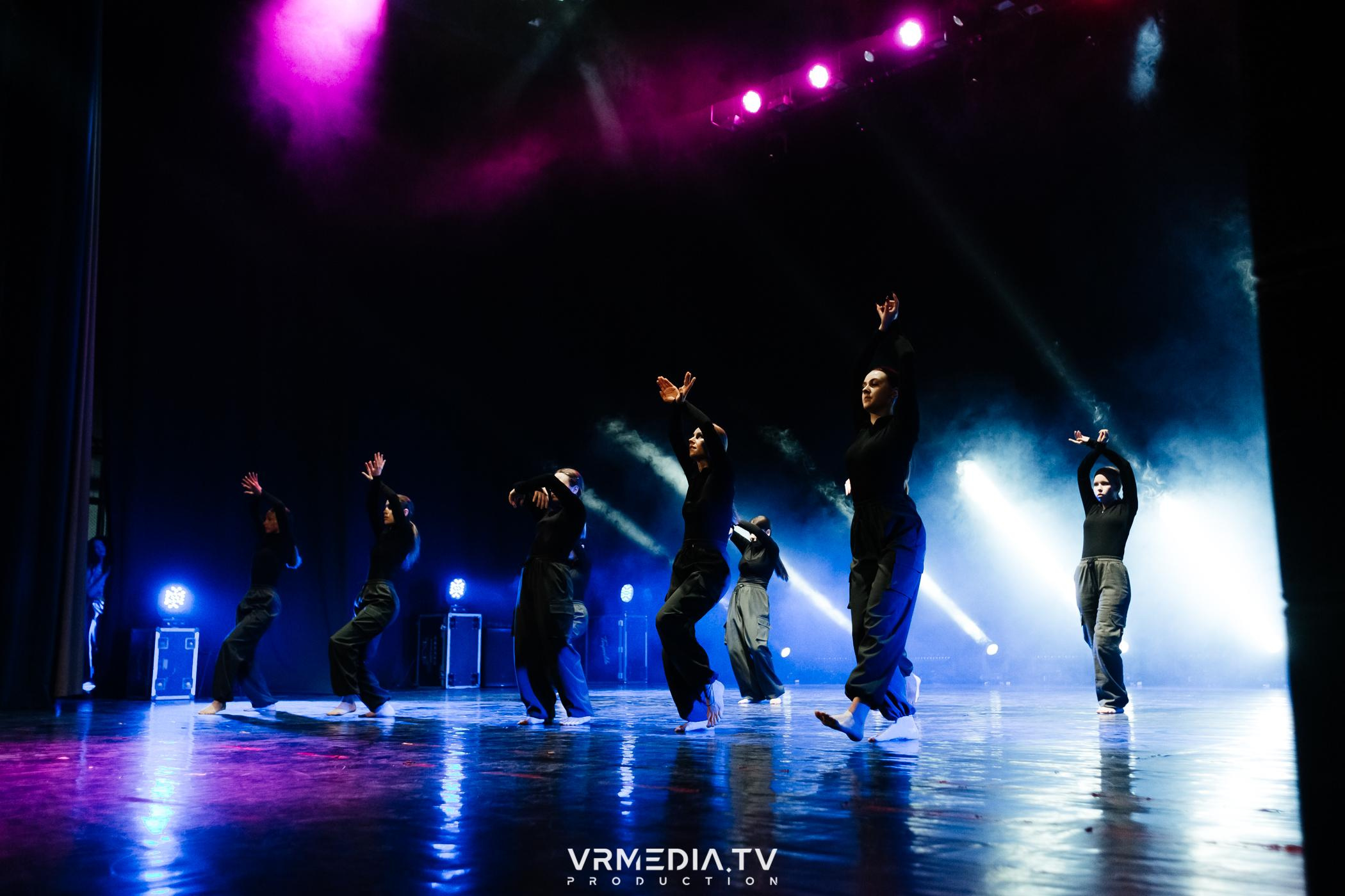 Пока все в доме