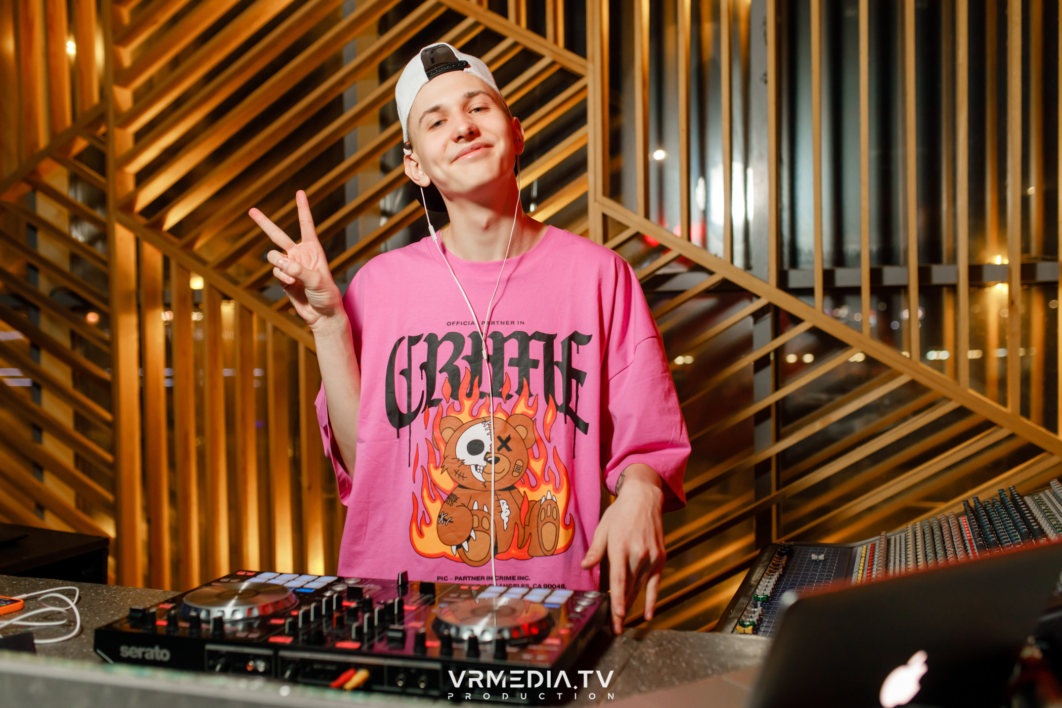 Выходные в баре «DOSKI»