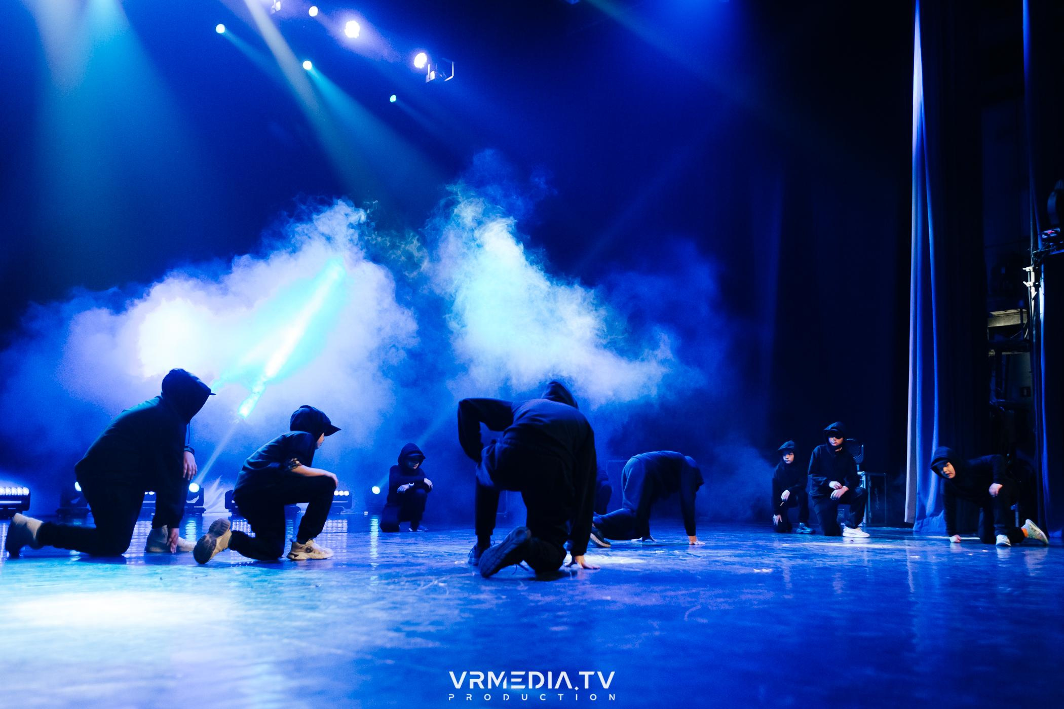 Пока все в доме