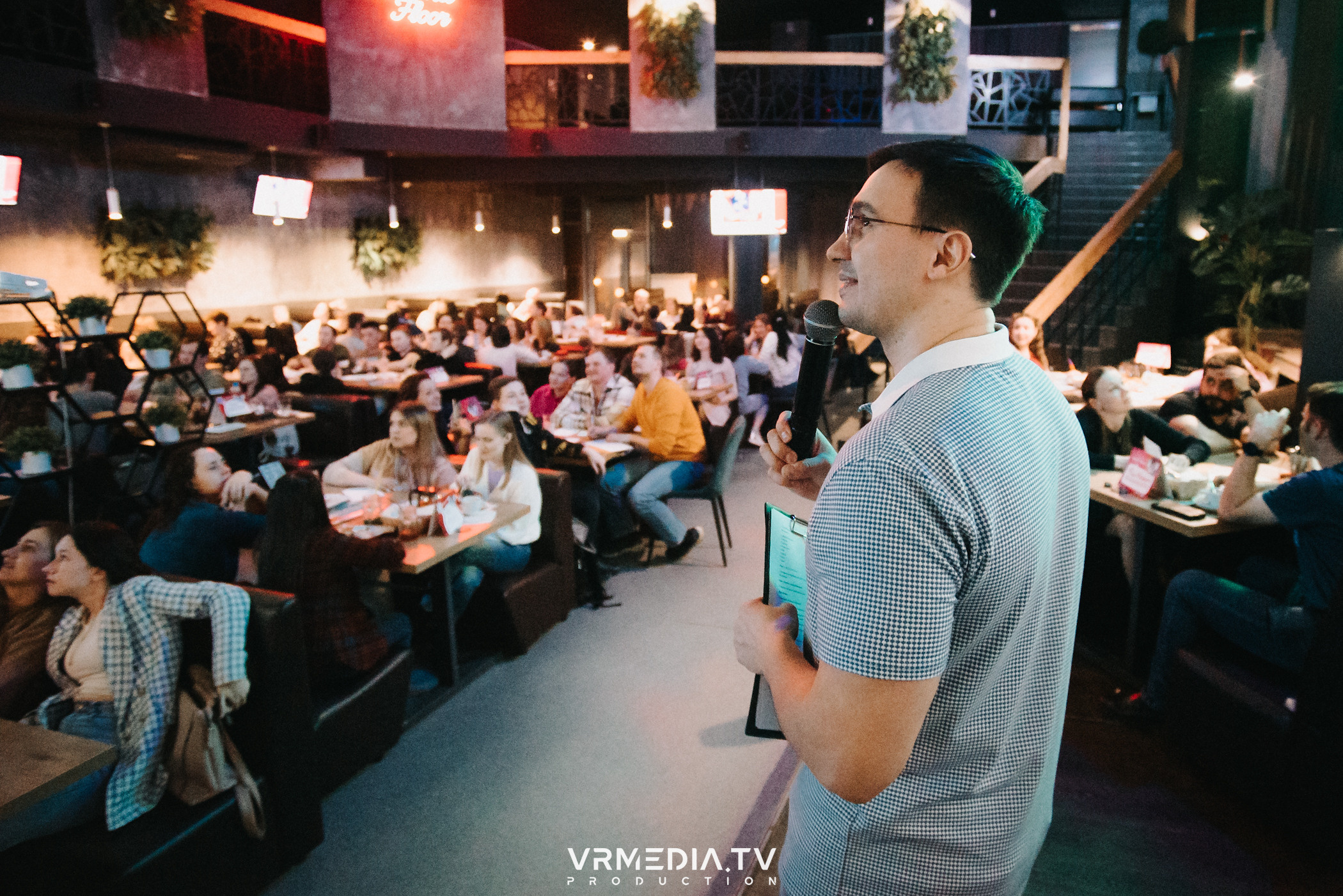 WoW QuiZ в баре «DOSKI»