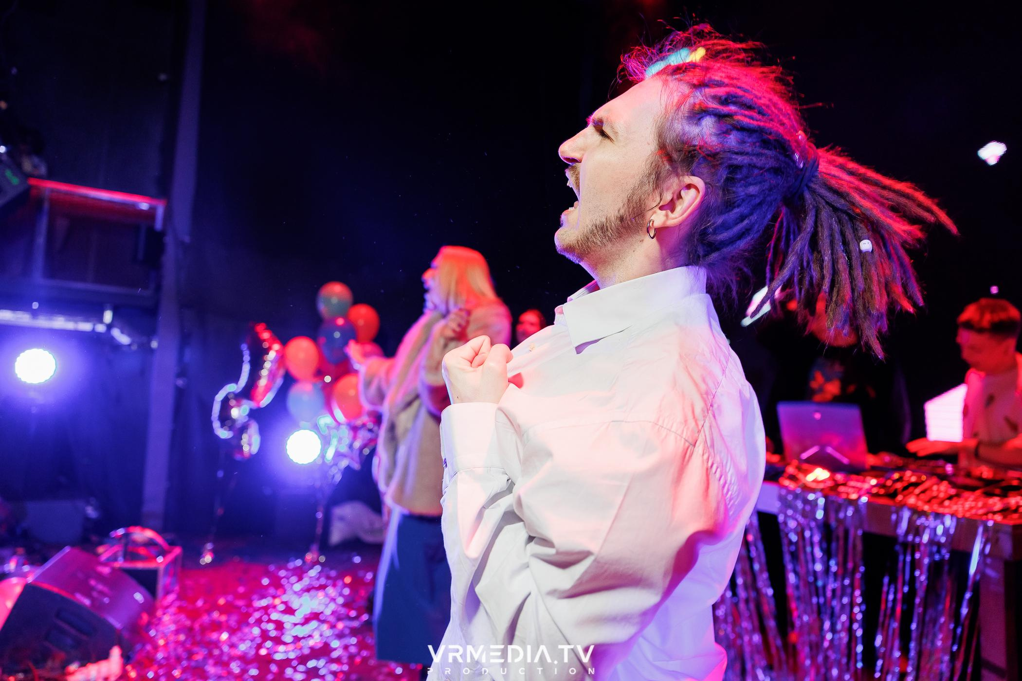 Молодость простит! 5 лет!