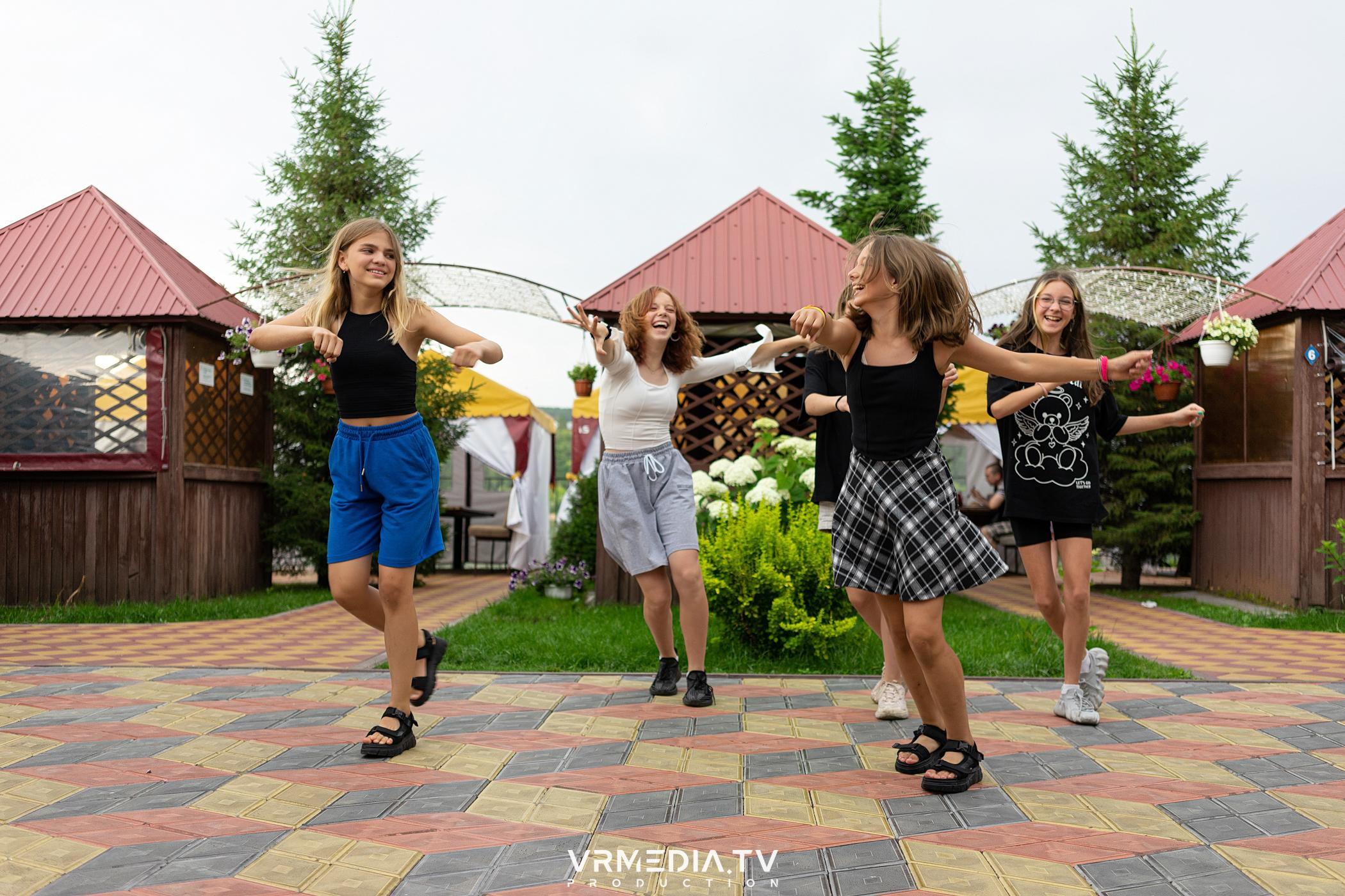 Детская вечеринка в ресторане «Лазурный Берег»