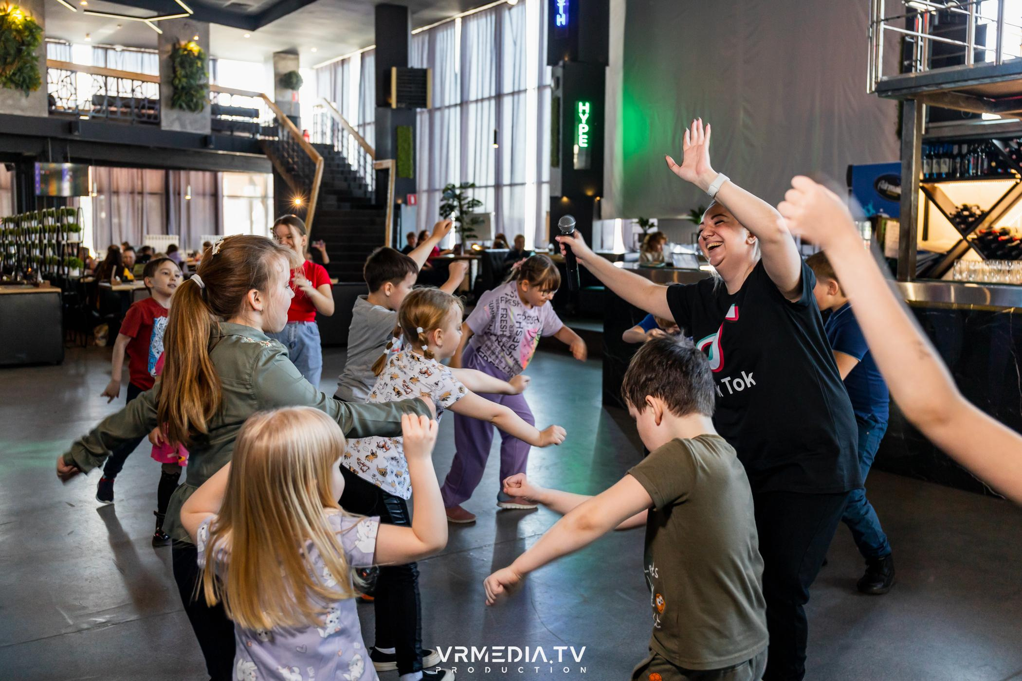 Baby time в баре «DOSKI»