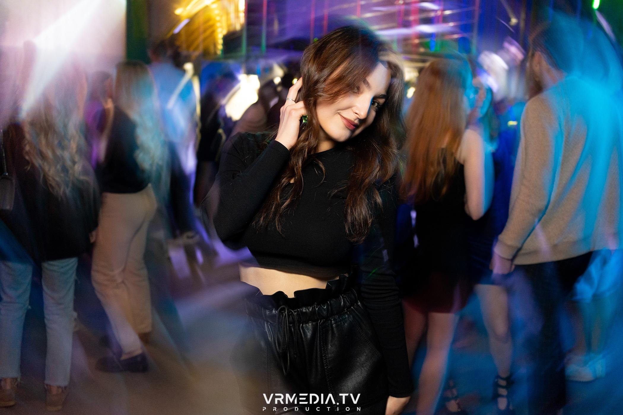 Выходные в баре «DOSKI»