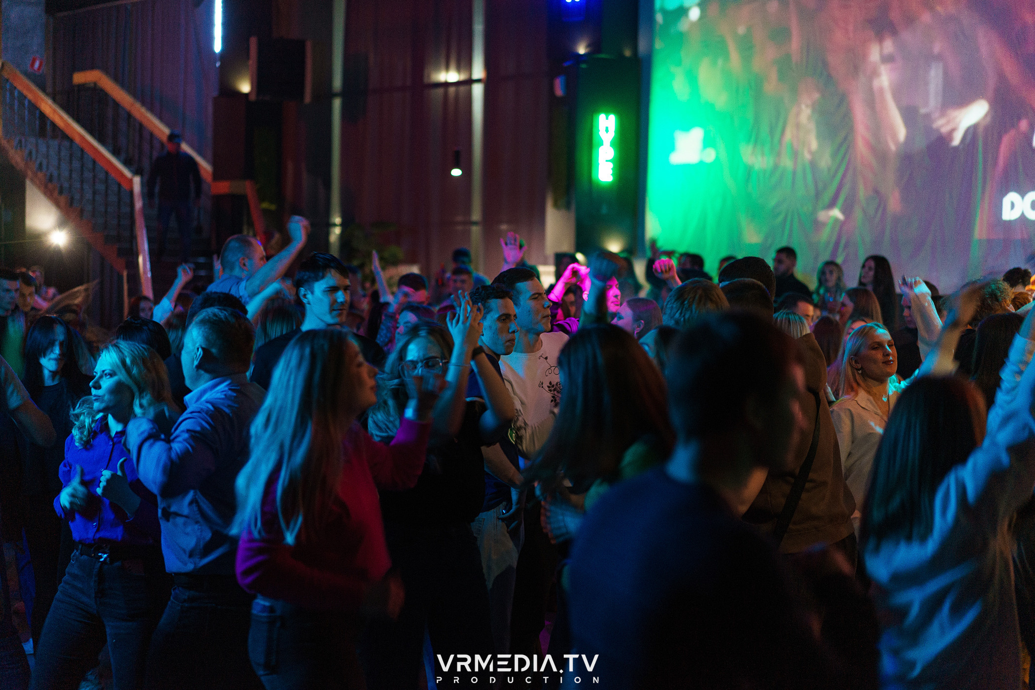 Выходные в баре «DOSKI»