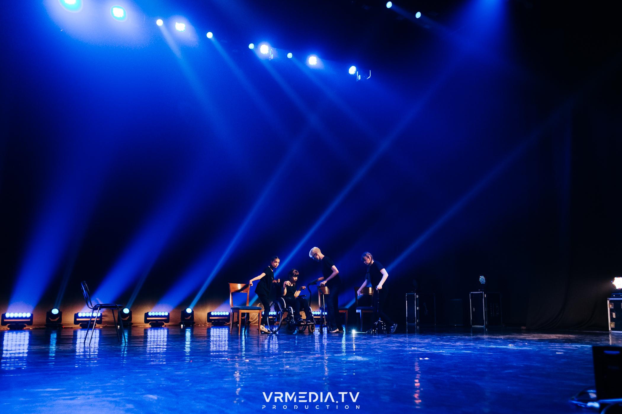 Пока все в доме