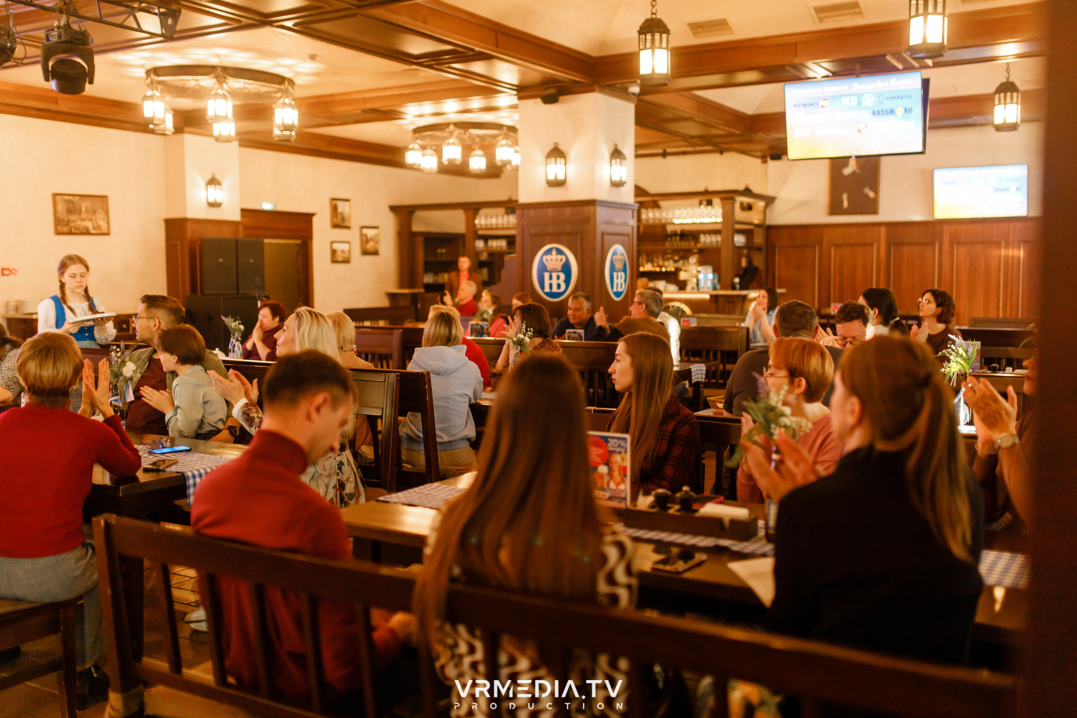 Джазовая среда: MONKTET