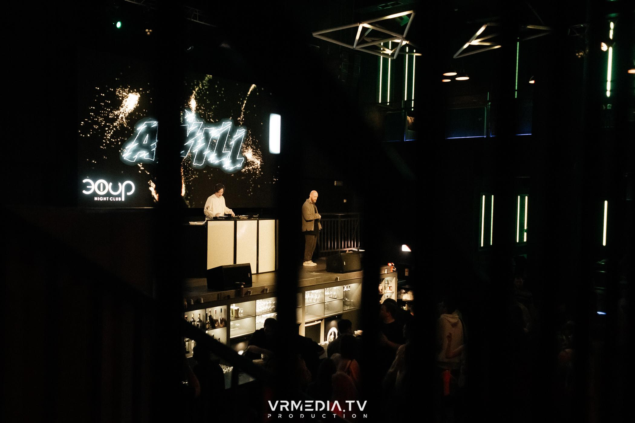 Выпускной школы диджеинга «Атмосфера»