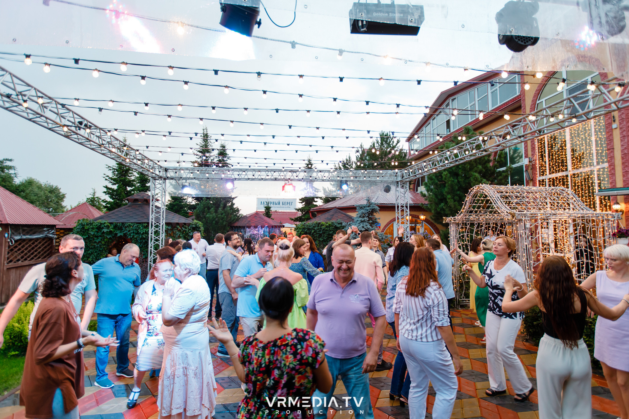 Выходные в ресторане «Лазурный берег»