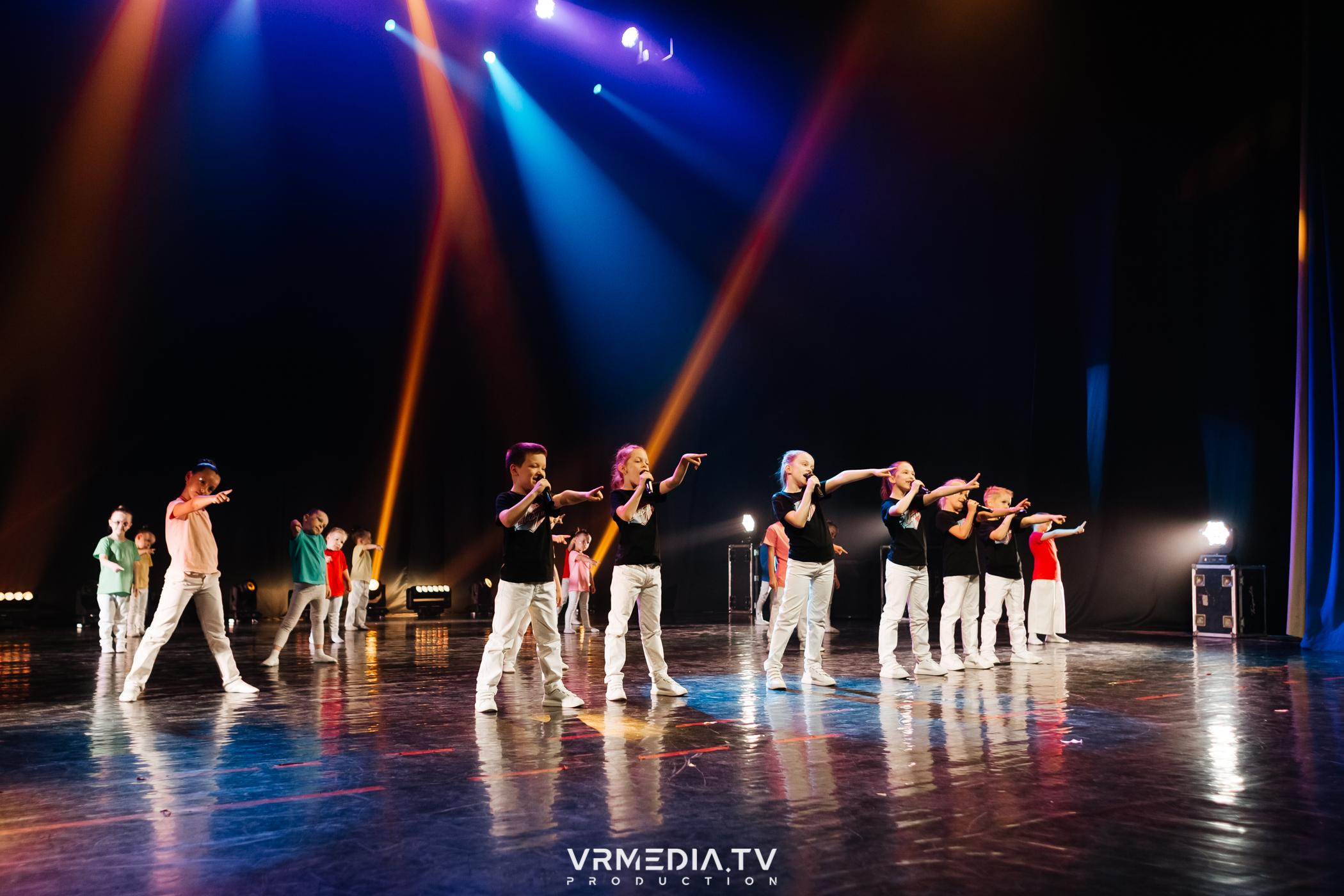 Пока все в доме