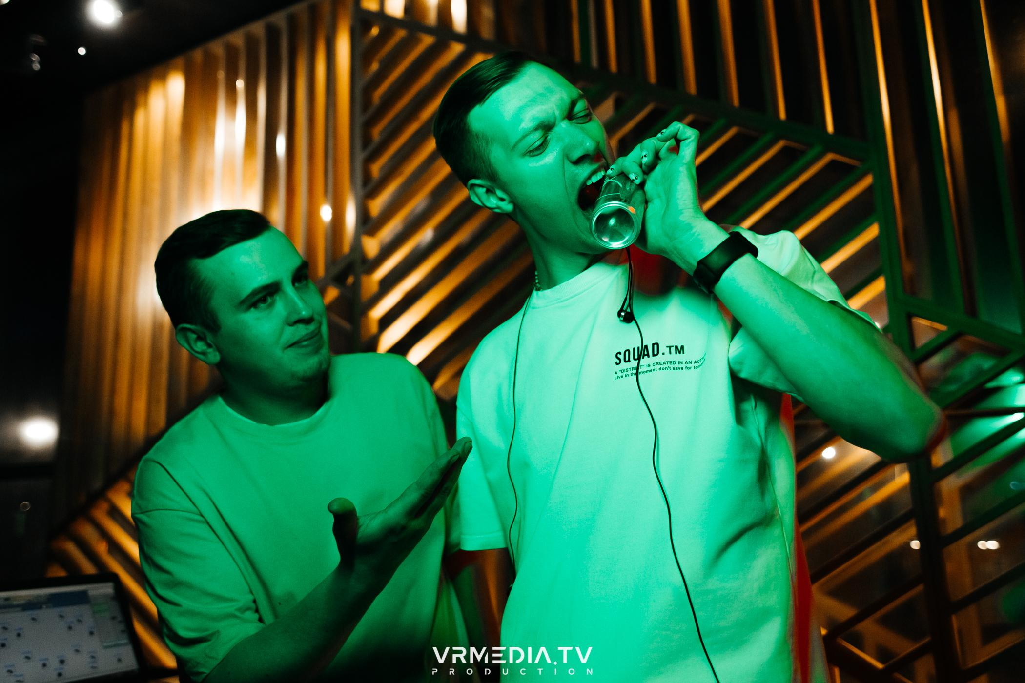 Выходные в баре «DOSKI»