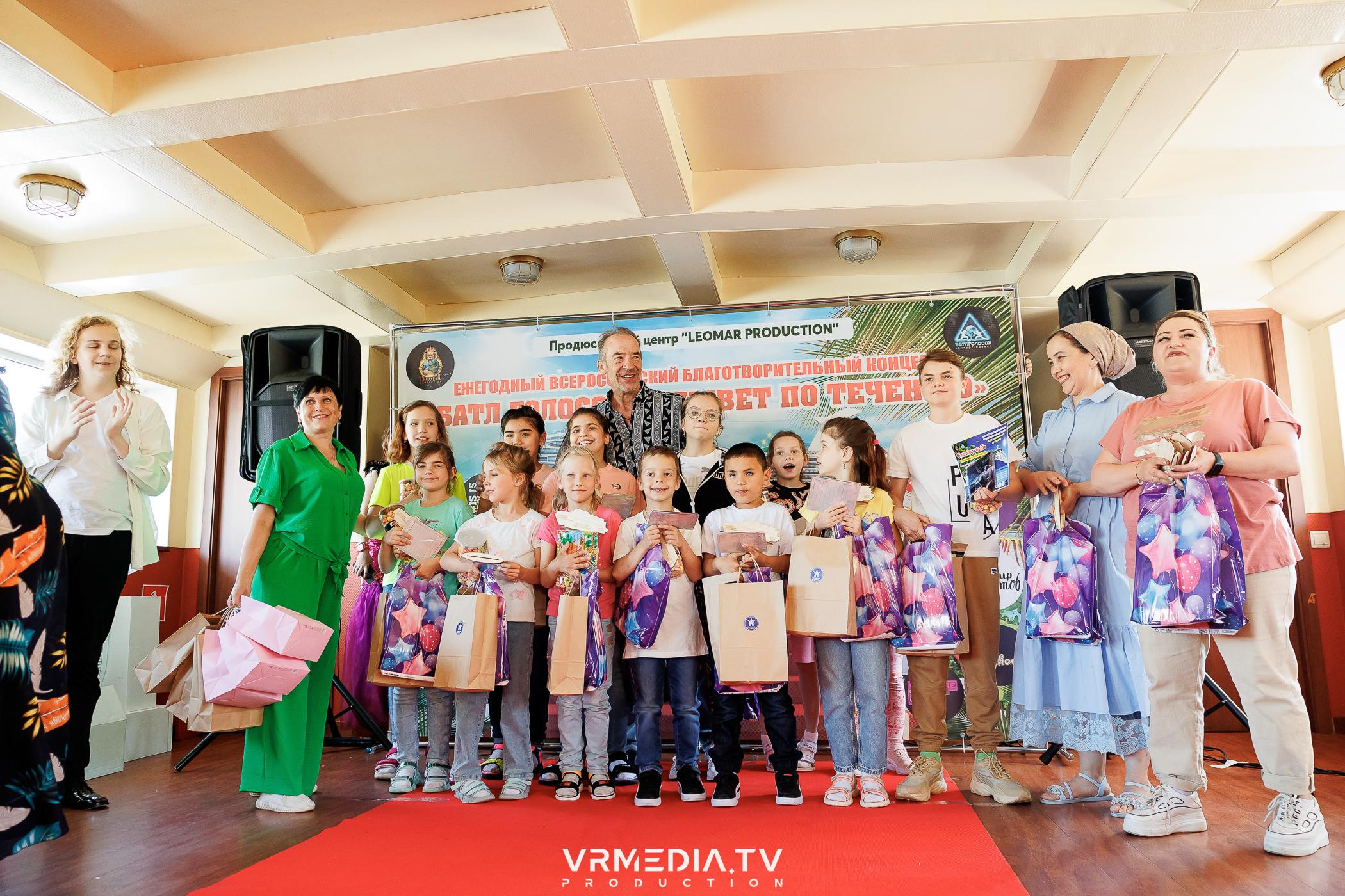 LEOMAR PRODUCTION: 8 БЛАГОТВОРИТЕЛЬНЫЙ КОНЦЕРТ «БАТЛ ГОЛОСОВ-ПЛЫВЕТ П