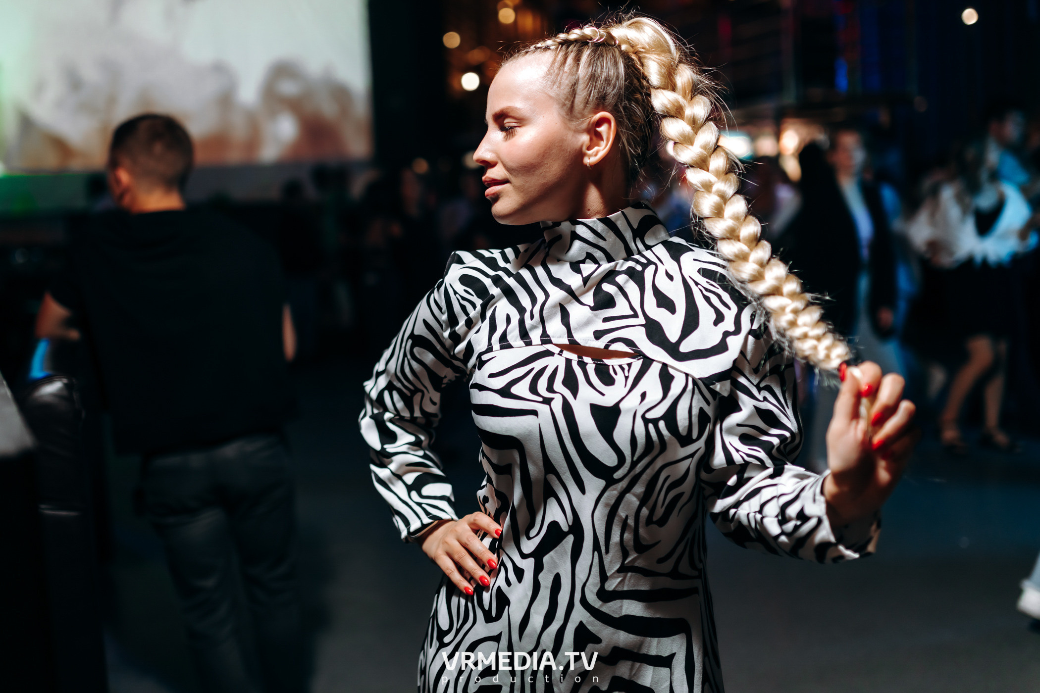 Выходные в баре «DOSKI»