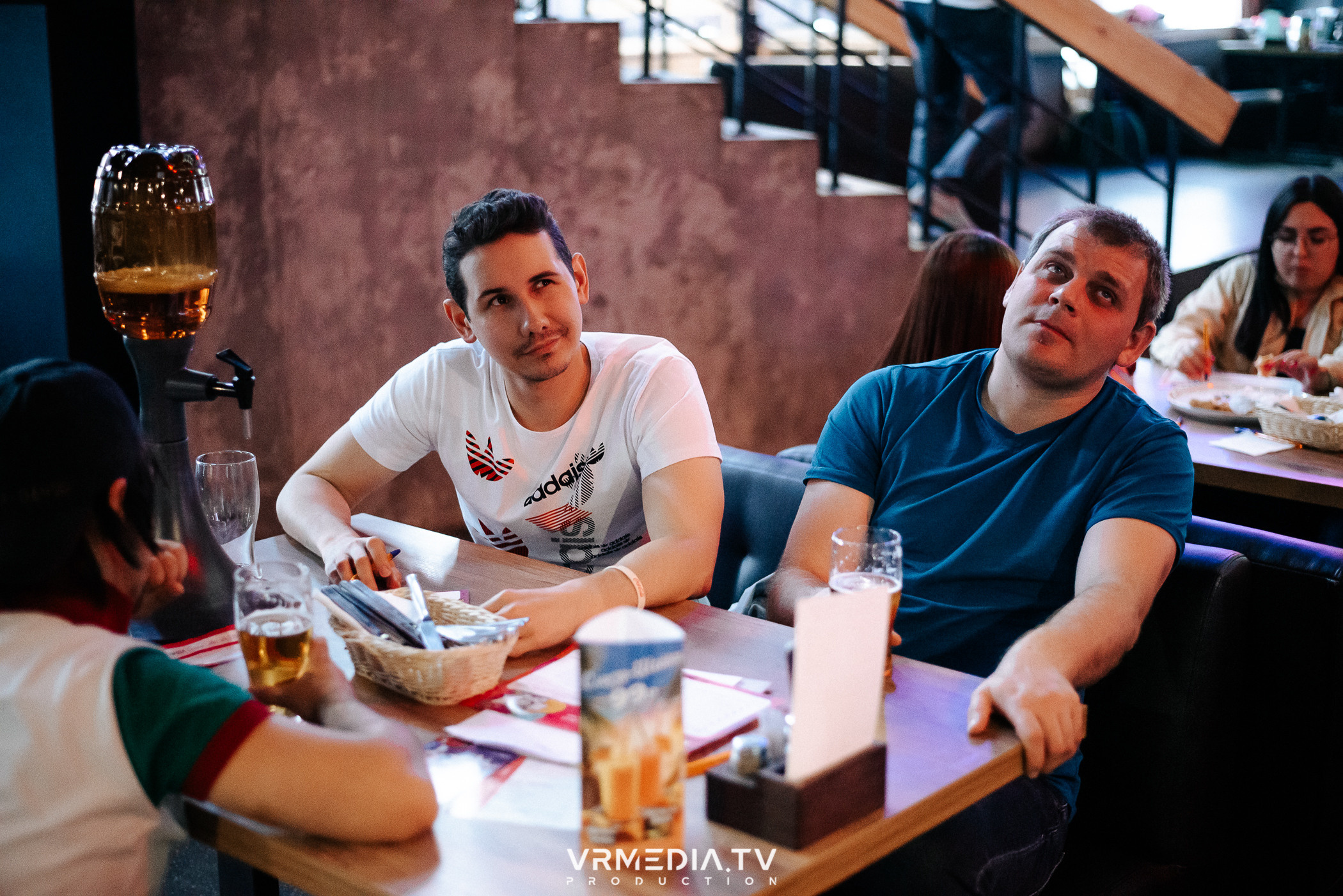 WoW QuiZ в баре «DOSKI»