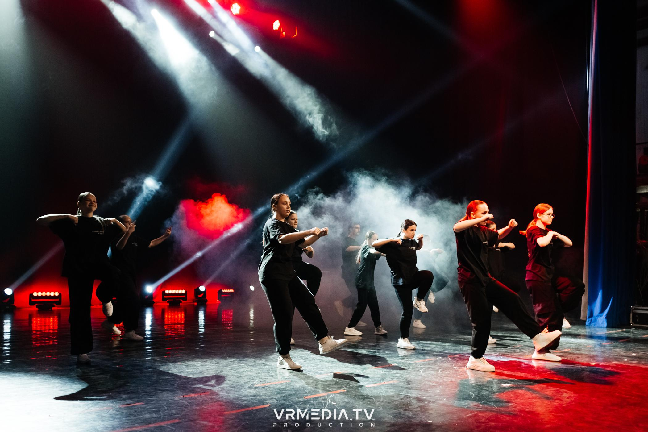 Пока все в доме