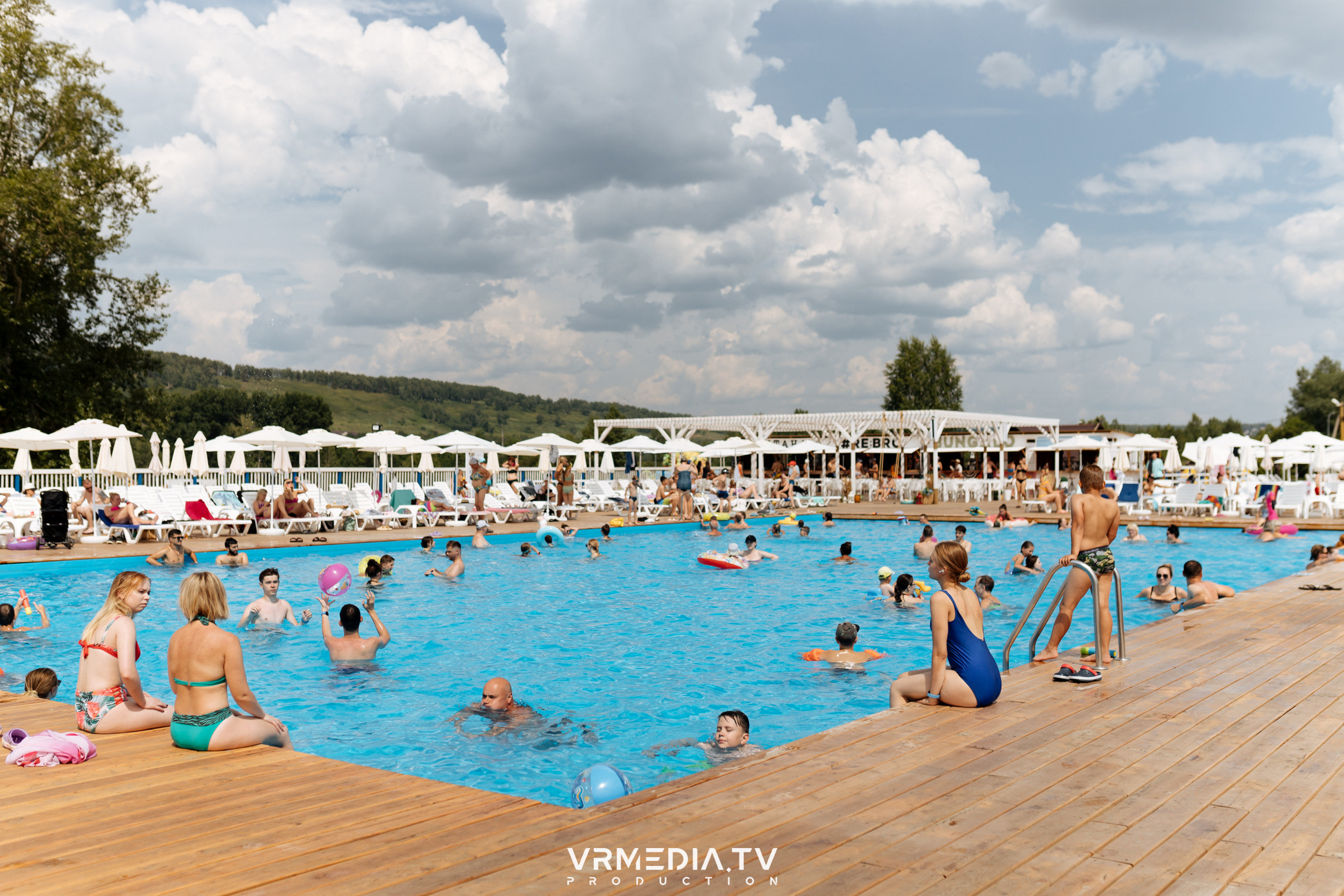 Иван Купала на «Бассейне на Красном»