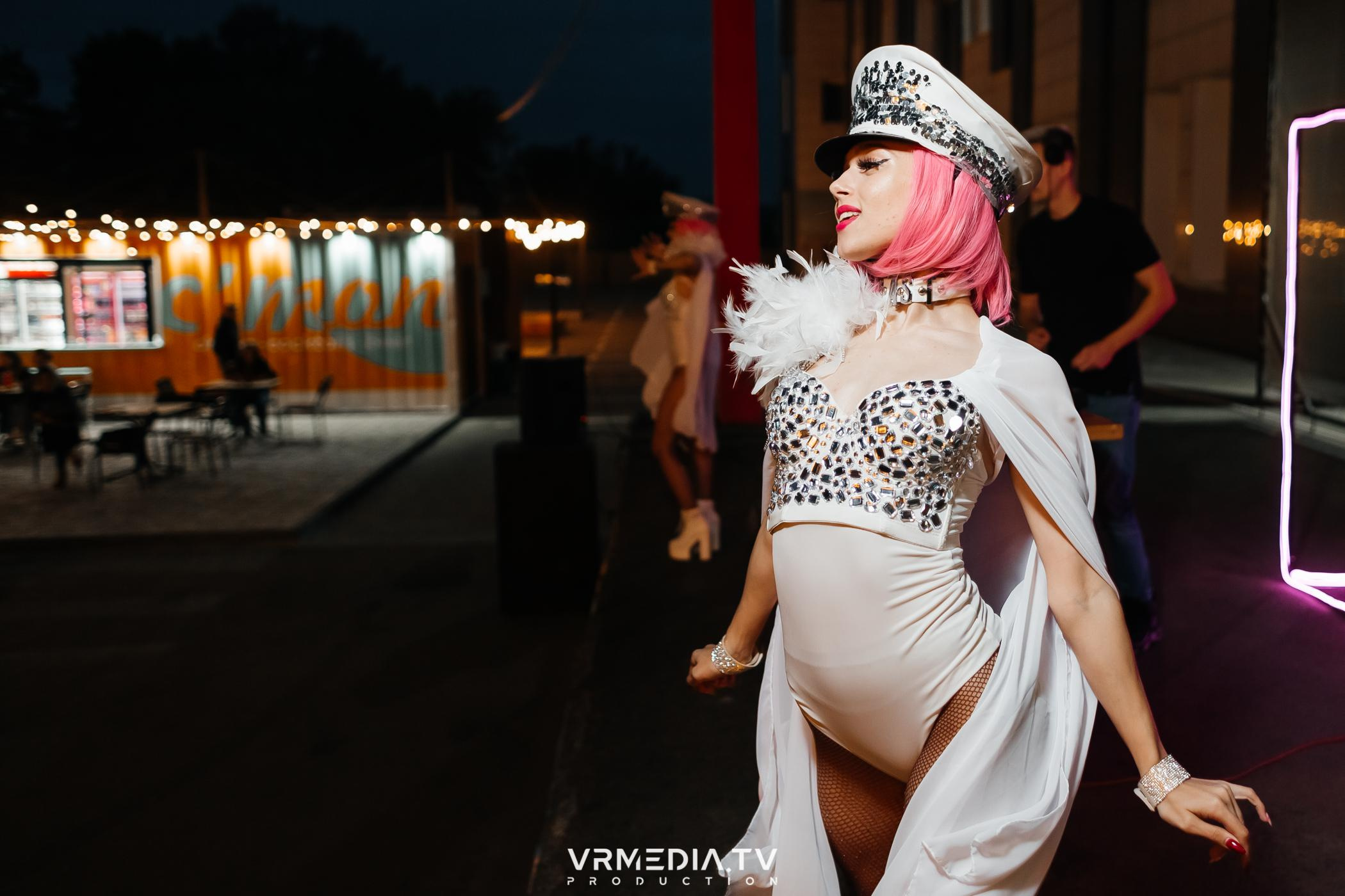 Открытие летнего сезона 2023 в культурном пространстве «Редакция»