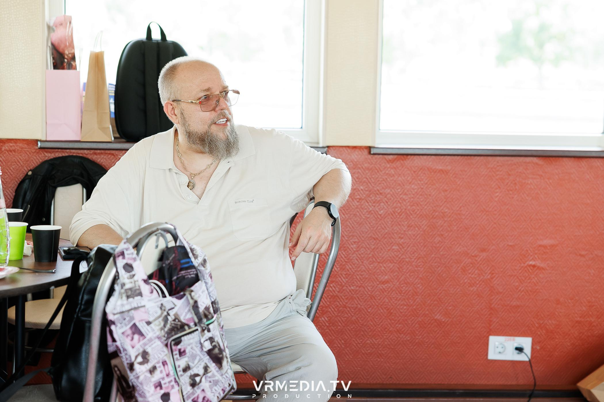 LEOMAR PRODUCTION: 8 БЛАГОТВОРИТЕЛЬНЫЙ КОНЦЕРТ «БАТЛ ГОЛОСОВ-ПЛЫВЕТ П