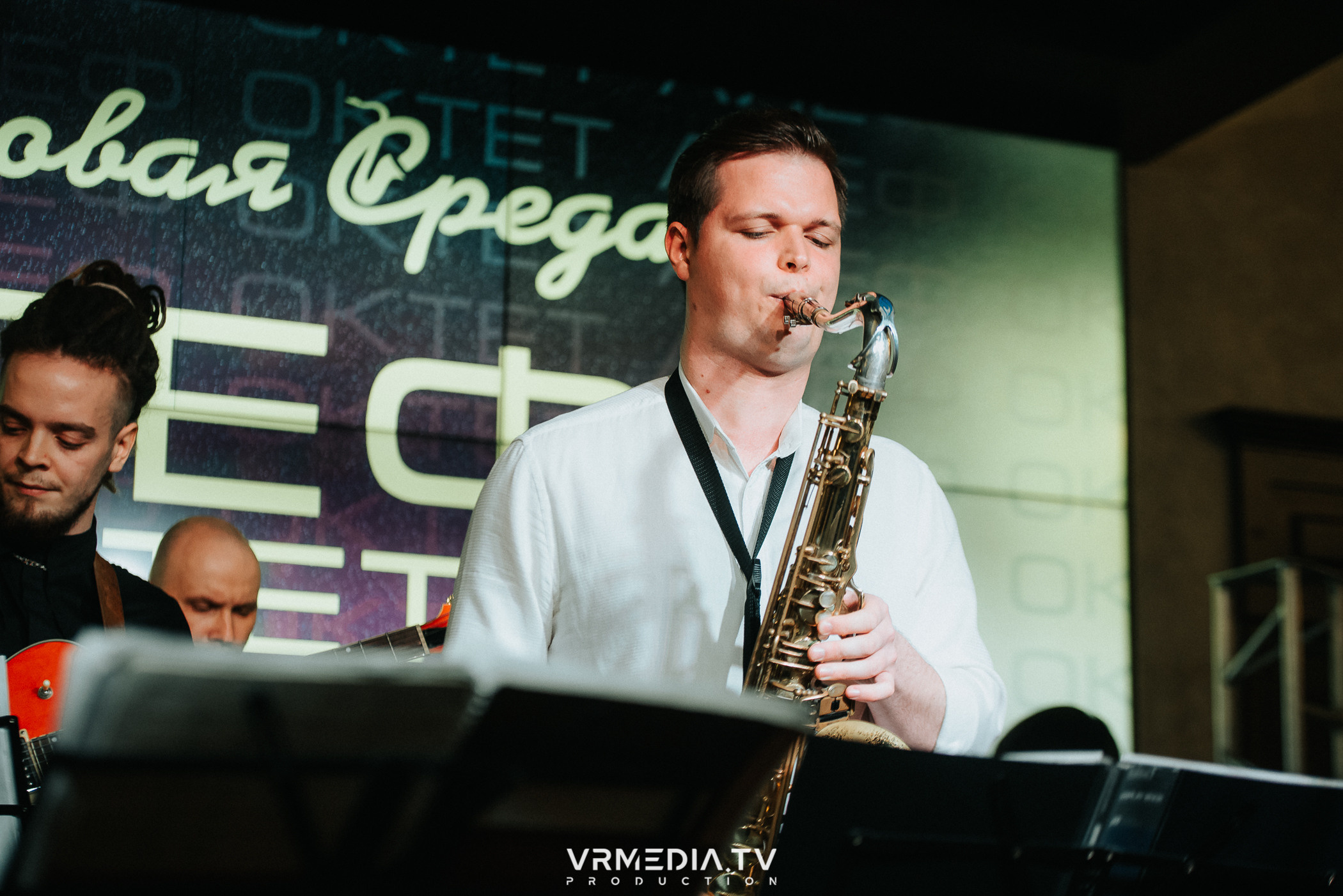 Джазовая среда: Алеф Октет