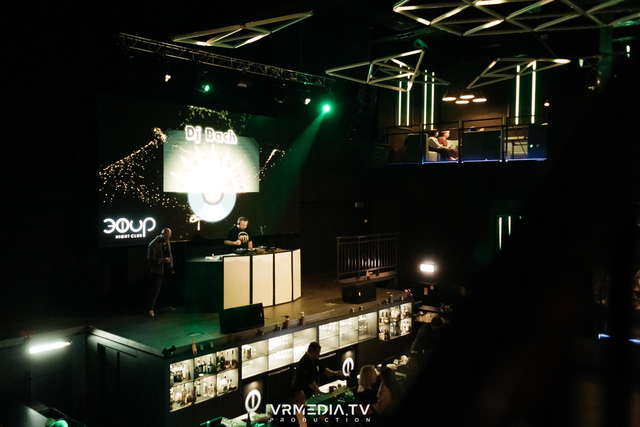 Выпускной школы диджеинга «Атмосфера»