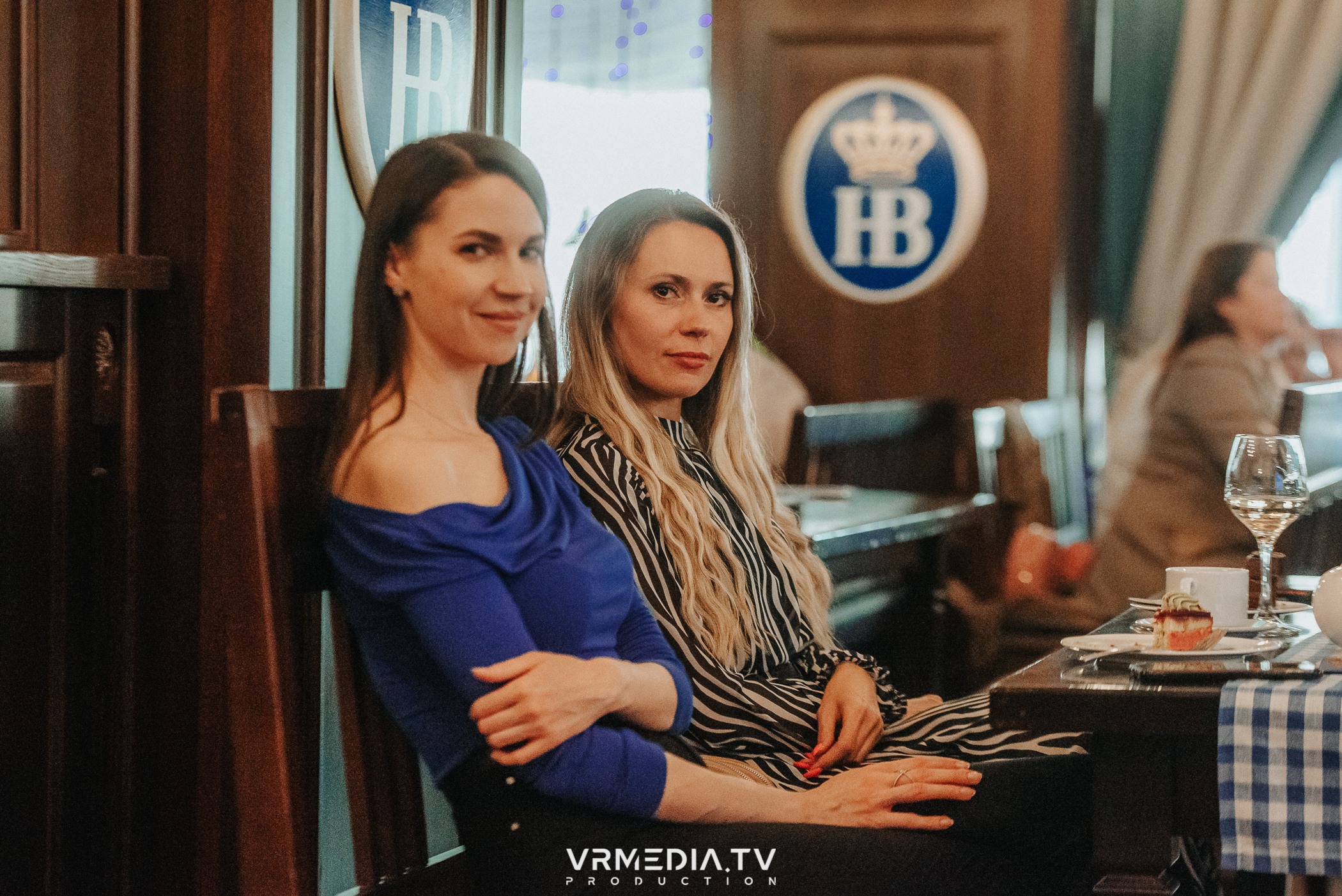 Джазовая среда: JAM SESSION