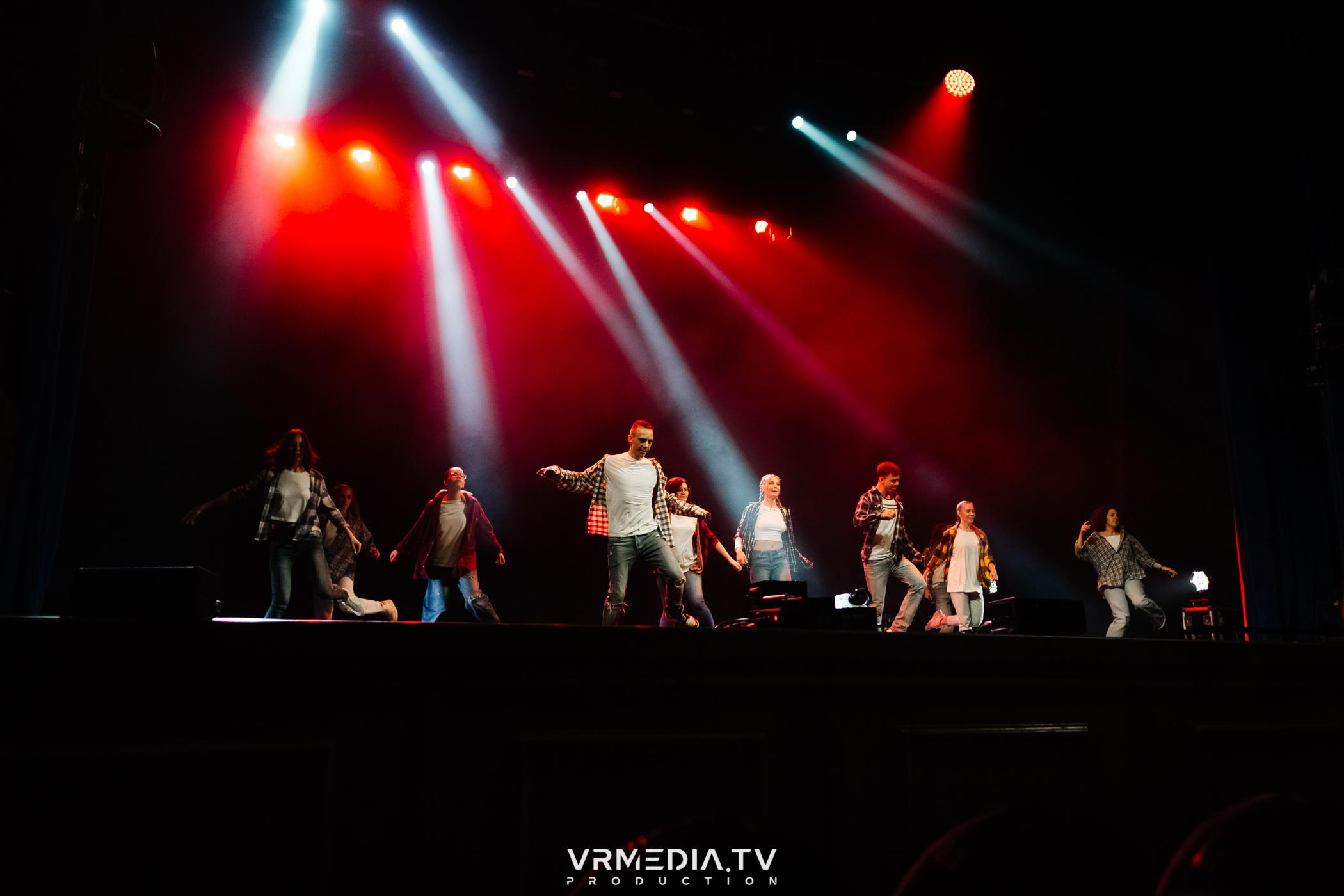 Пока все в доме