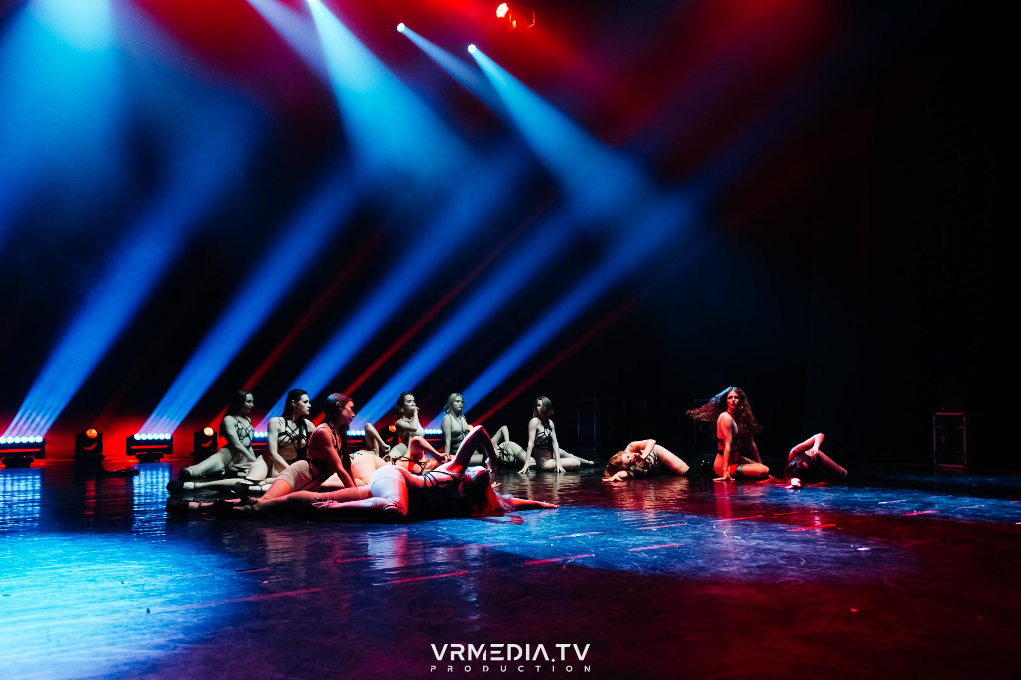 Пока все в доме