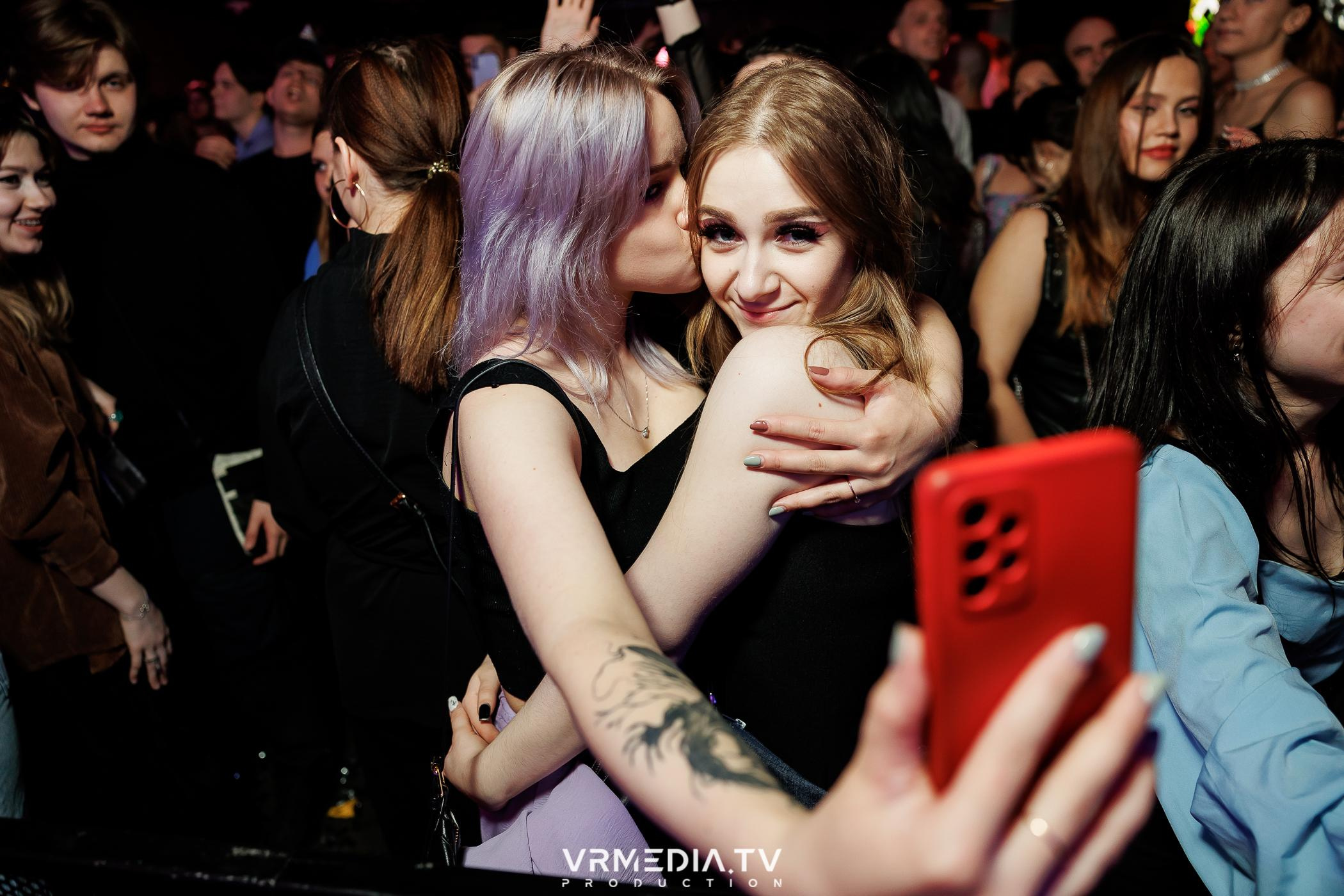 Молодость простит! 5 лет!