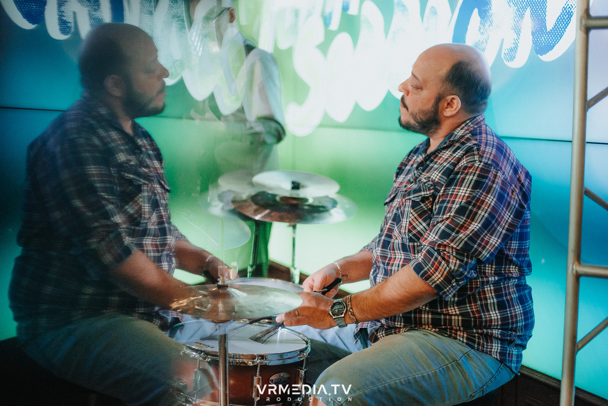 Джазовая среда: JAM SESSION